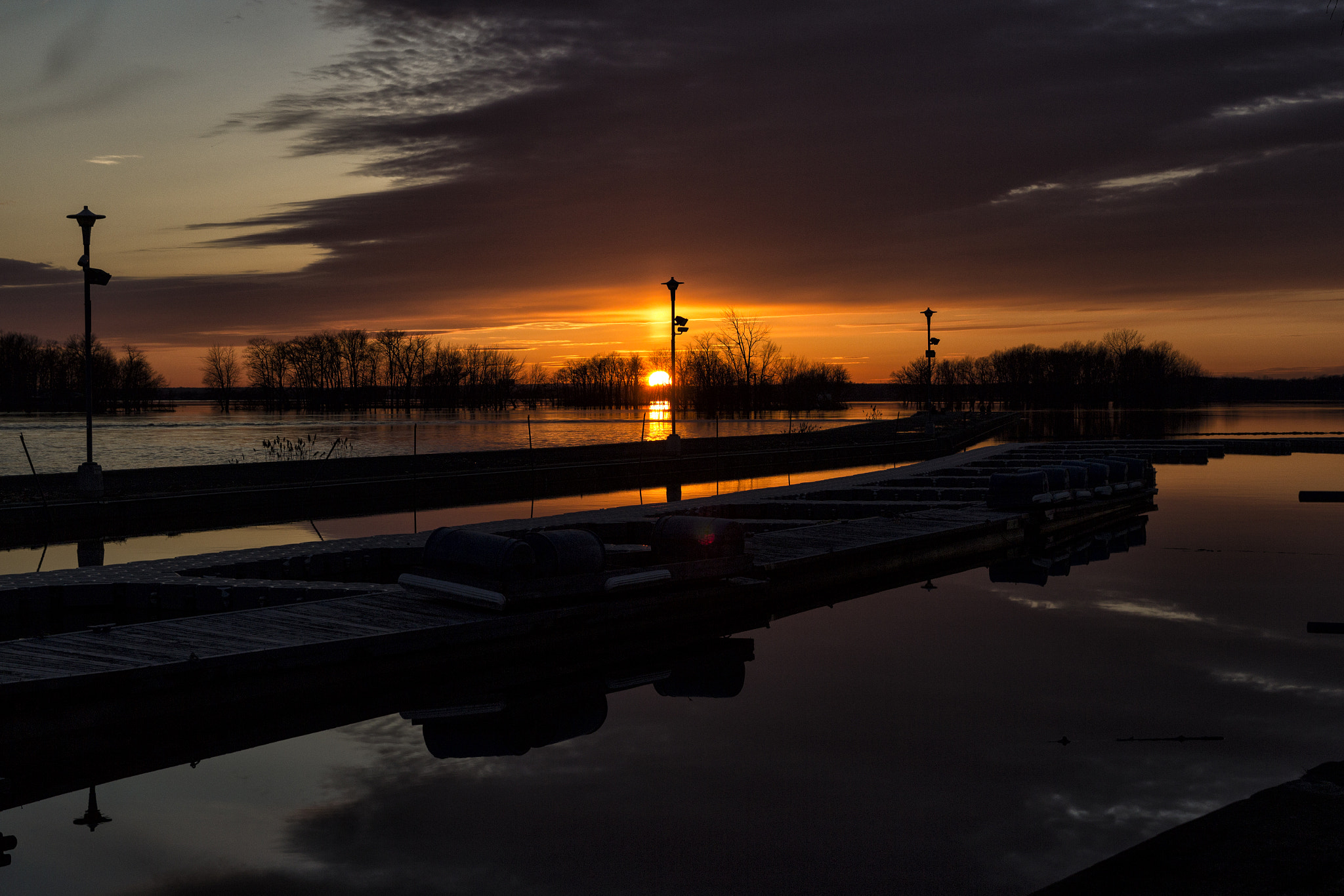 Canon EF 24-70mm F2.8L II USM sample photo. Sunset in ste-anne de bellevue photography