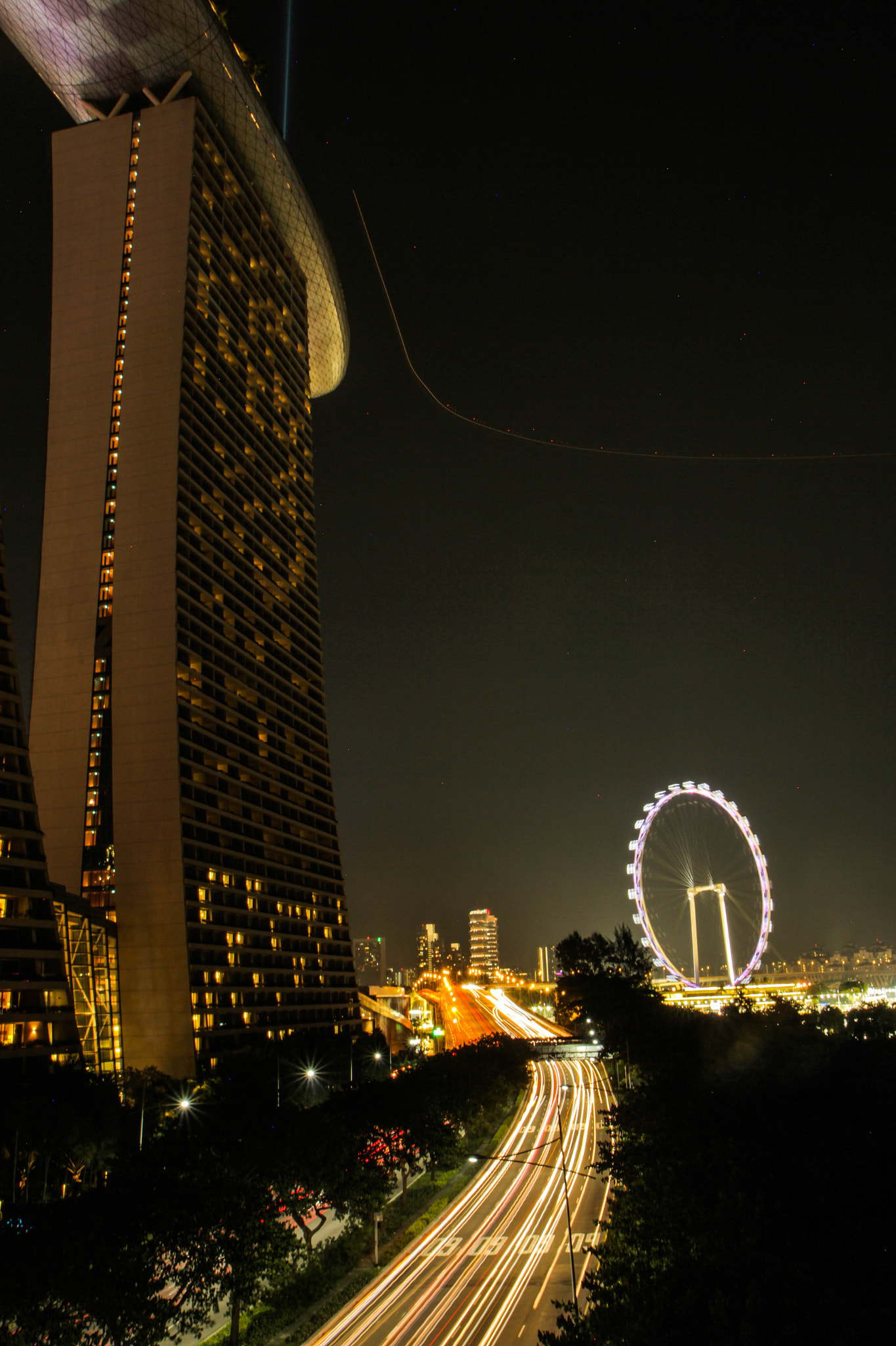 Canon EOS 7D + Canon EF-S 17-55mm F2.8 IS USM sample photo. Marina bay sands photography