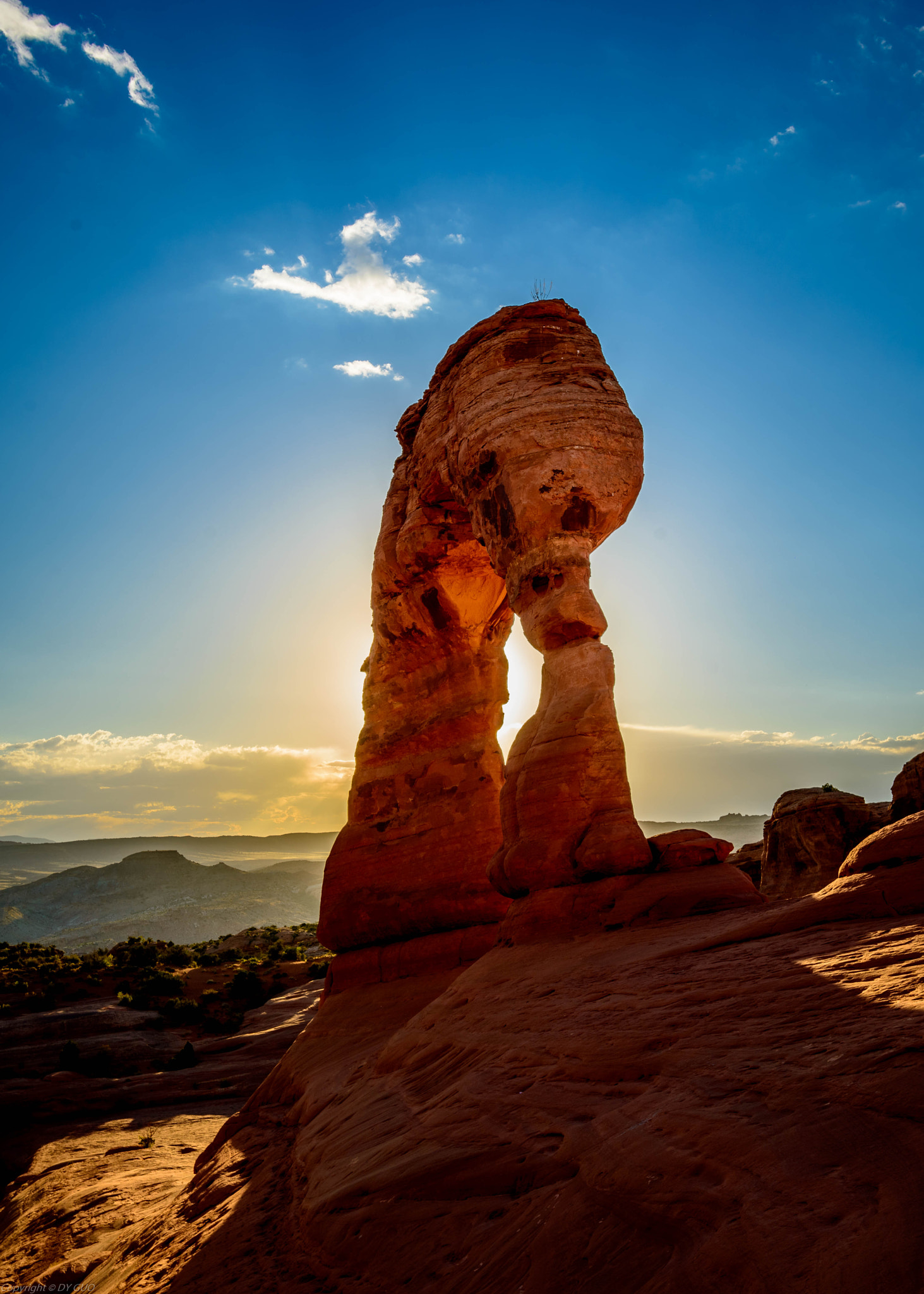 Nikon AF-S Nikkor 17-35mm F2.8D ED-IF sample photo. Delicate arch photography