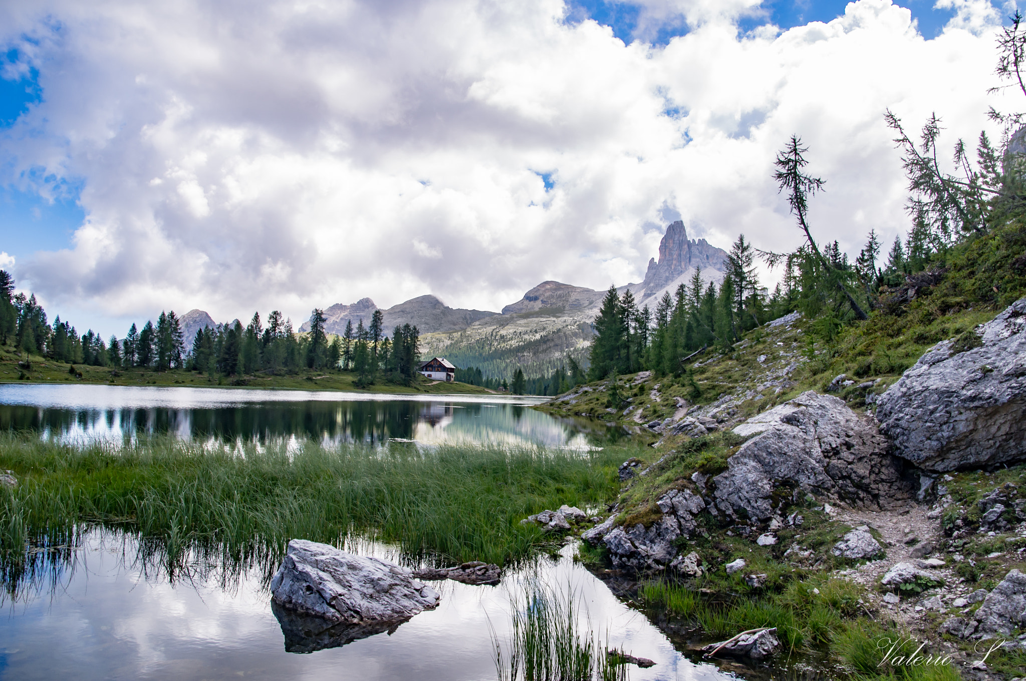 Sigma AF 10-20mm F4-5.6 EX DC sample photo. Lago di croda del lago photography