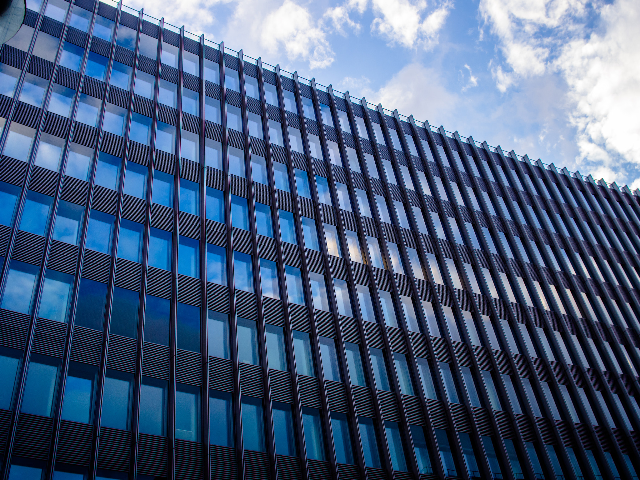 Olympus PEN E-PL5 + Sigma 19mm F2.8 DN Art sample photo. Building in berlin photography
