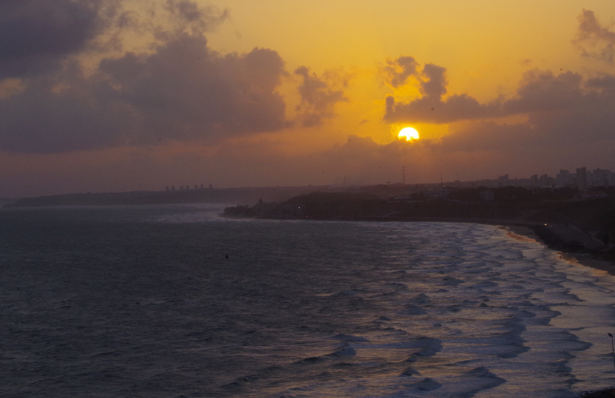 Sigma 18-200mm F3.5-6.3 II DC OS HSM sample photo. Sunrise @ sao luiz do maranhao photography