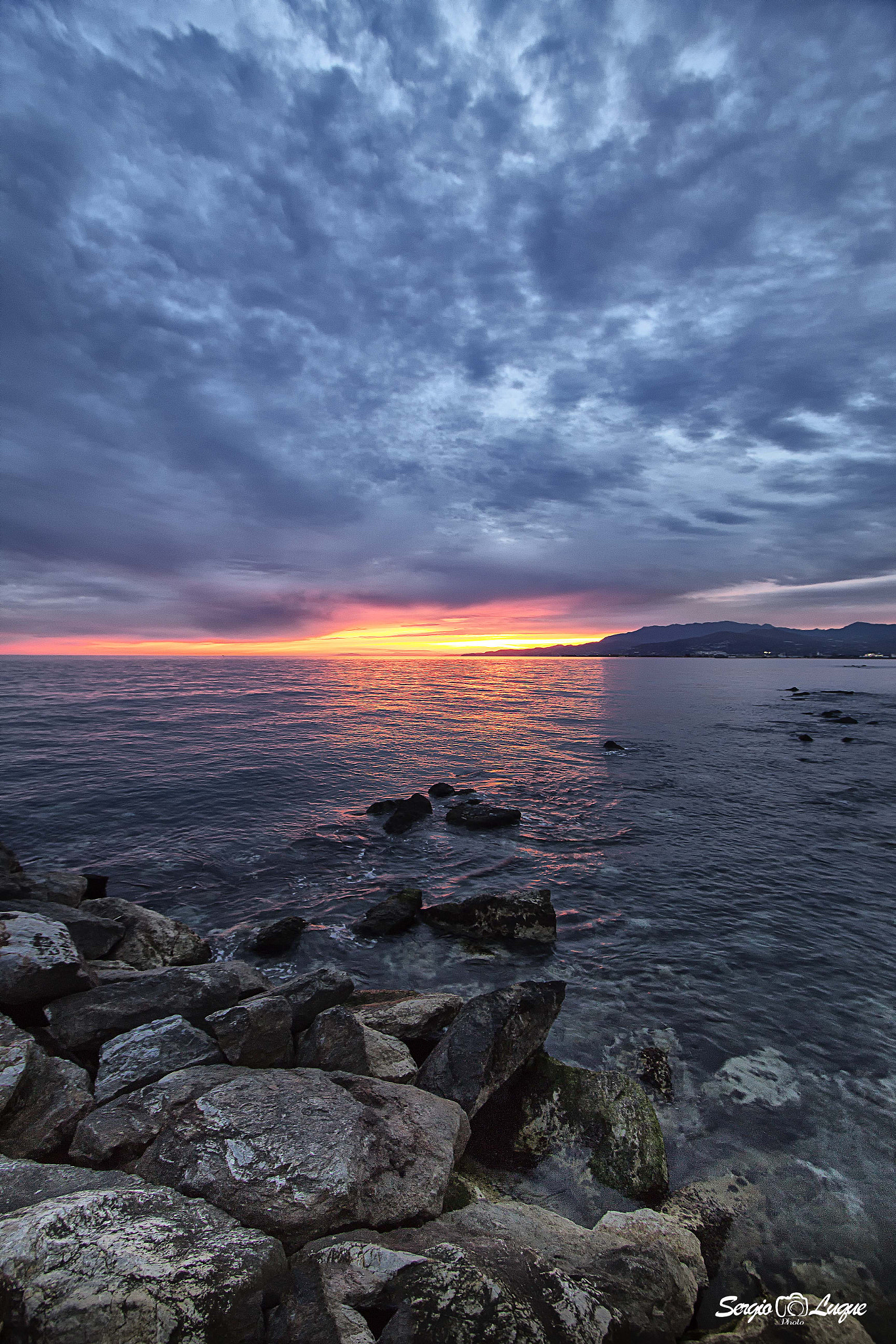 Canon EF-S 10-22mm F3.5-4.5 USM sample photo. Torrenueva beach photography