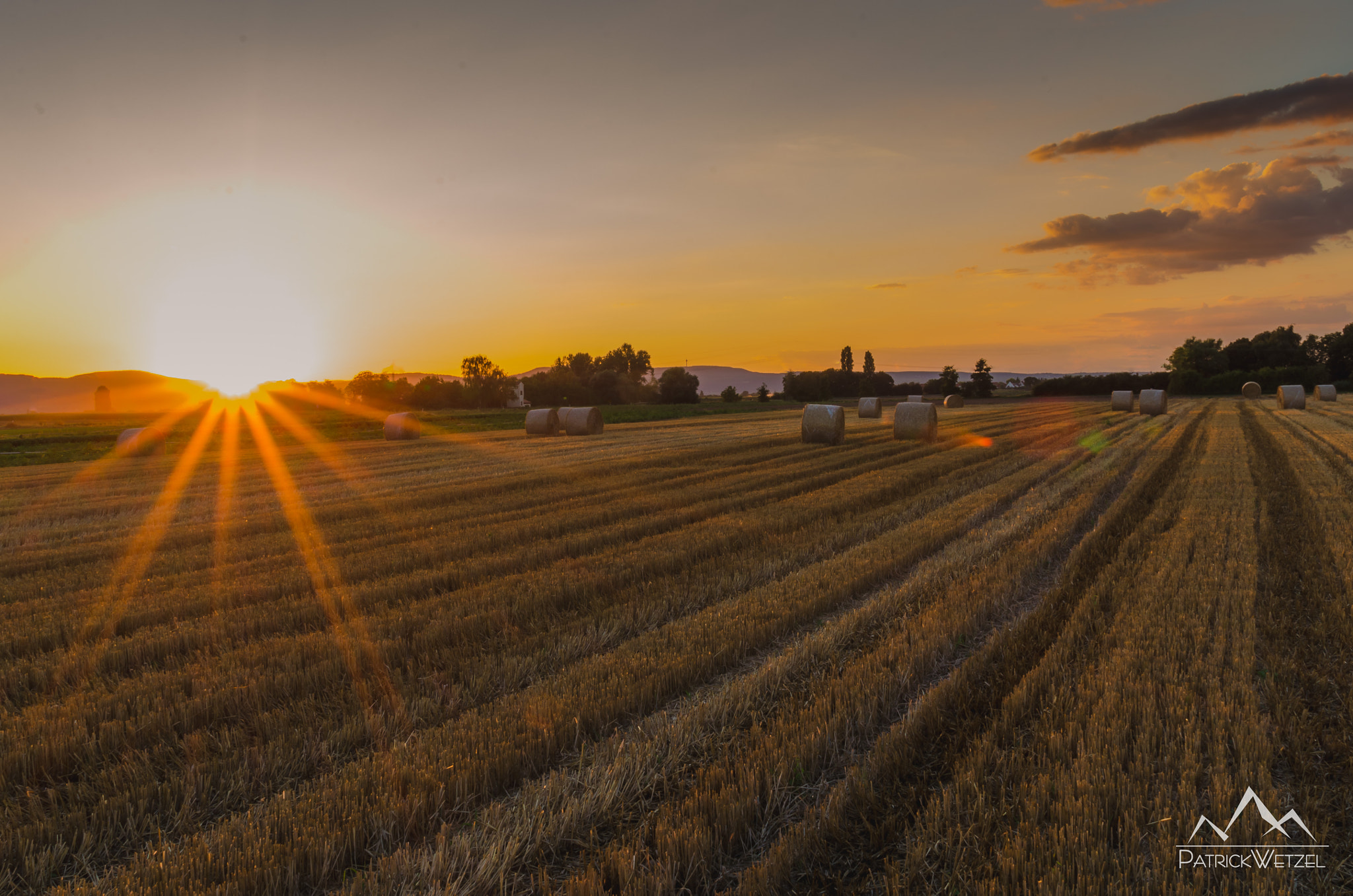 Sigma 18-200mm F3.5-6.3 DC OS HSM sample photo. Cornfield sunset photography