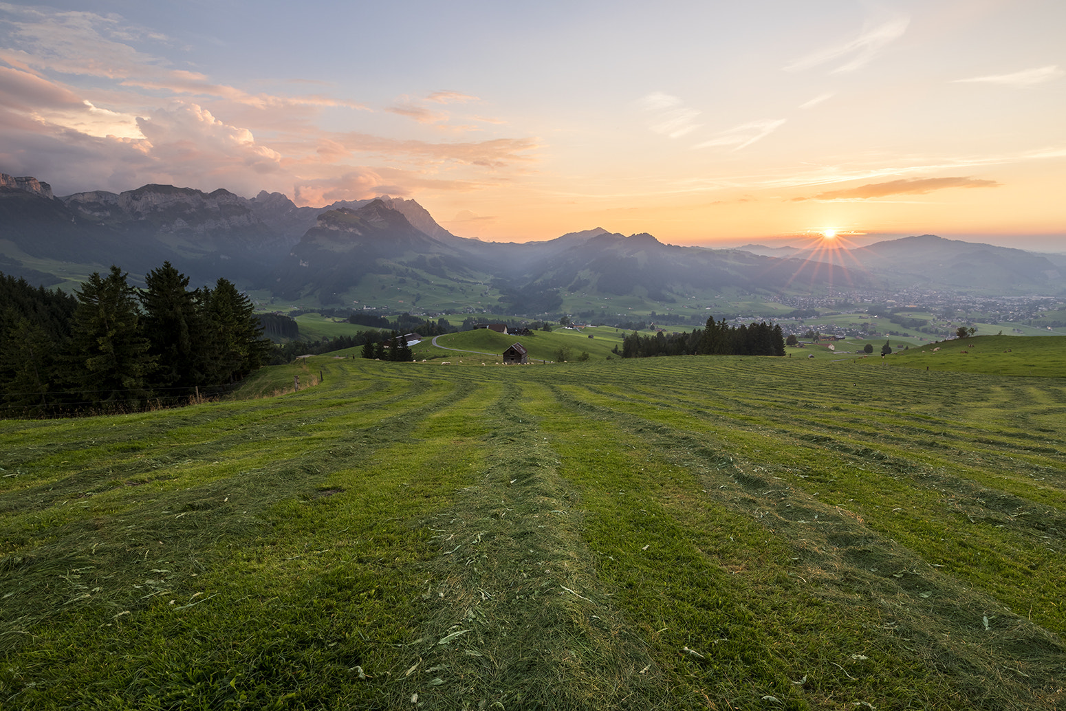 Canon EF 16-35mm F4L IS USM sample photo. Der letzte schnitt photography