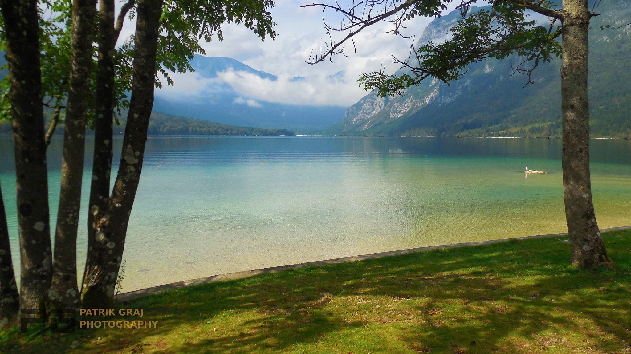 Nikon Coolpix S6400 sample photo. Lake bohinj photography