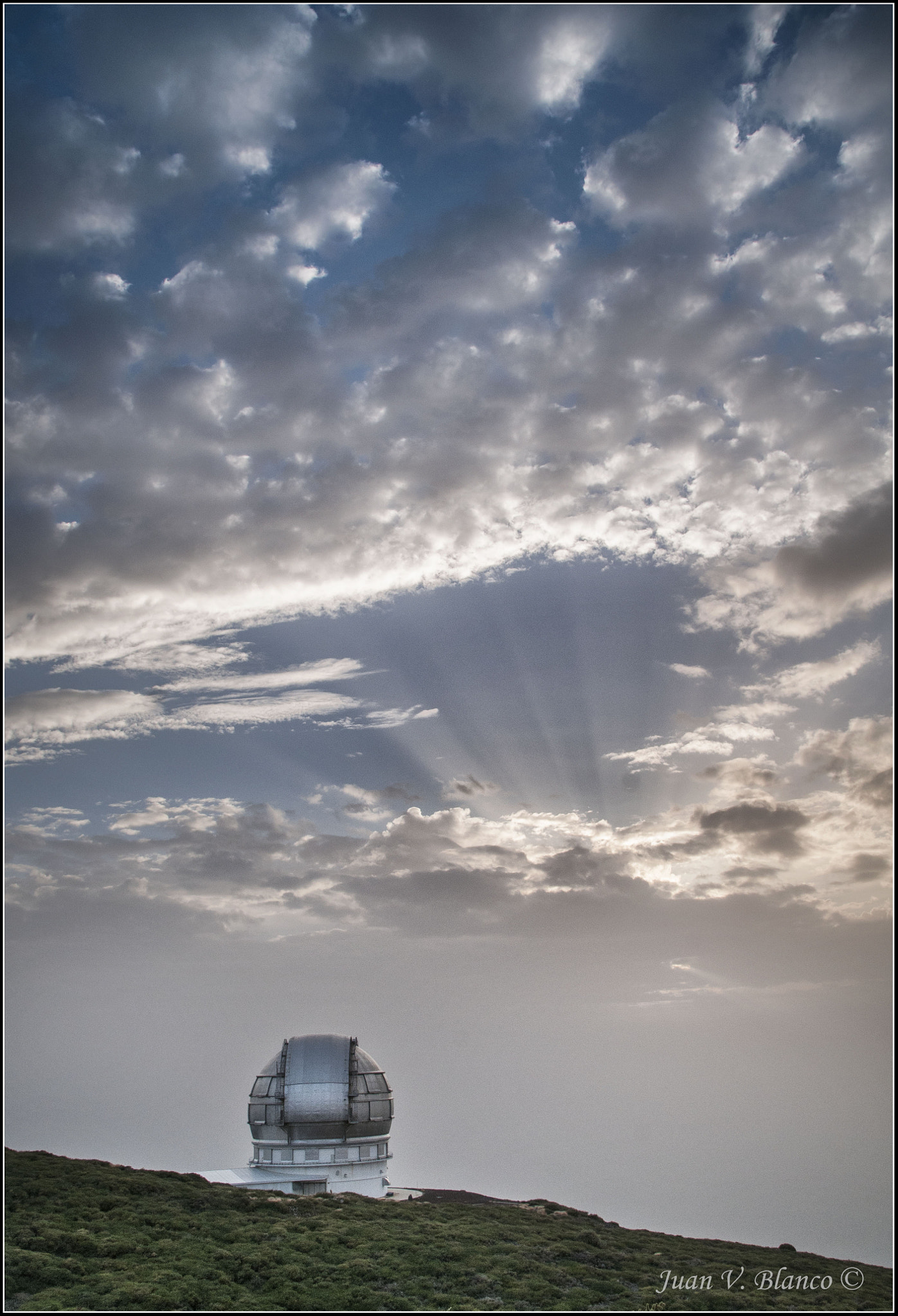 Sigma 18-200mm F3.5-6.3 DC OS HSM sample photo. Sunset over gtc photography
