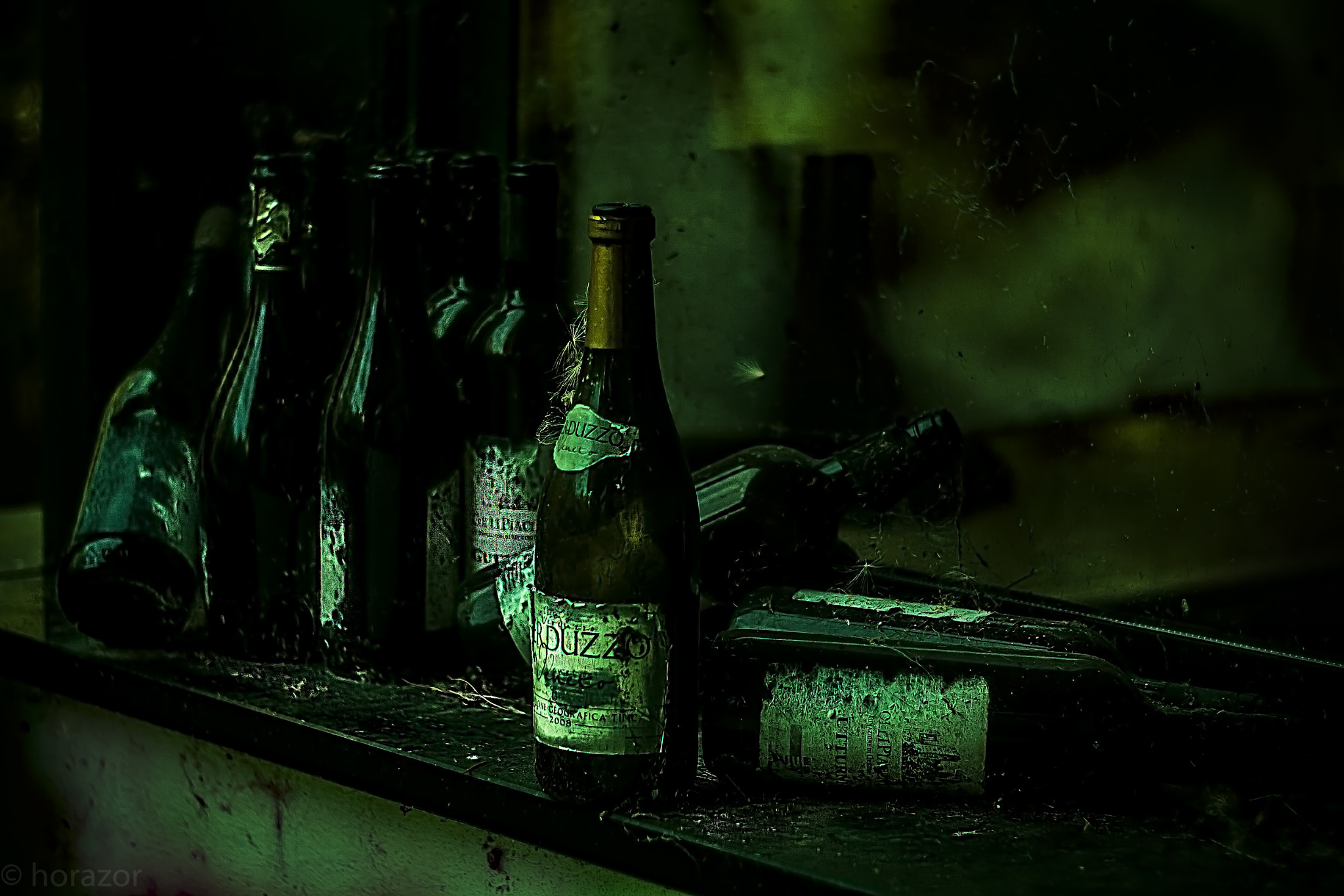 Canon EF 35-80mm f/4-5.6 sample photo. Bottiglie photography