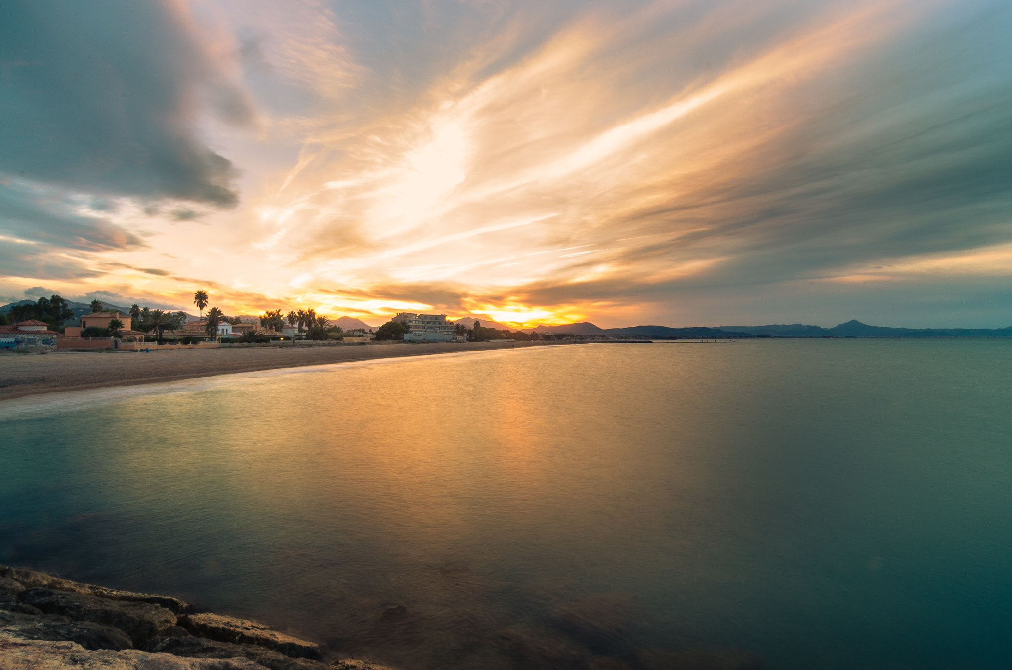 Pentax smc DA 12-24mm F4.0 ED AL (IF) sample photo. Posta de sol a la platja de l'almadrava photography