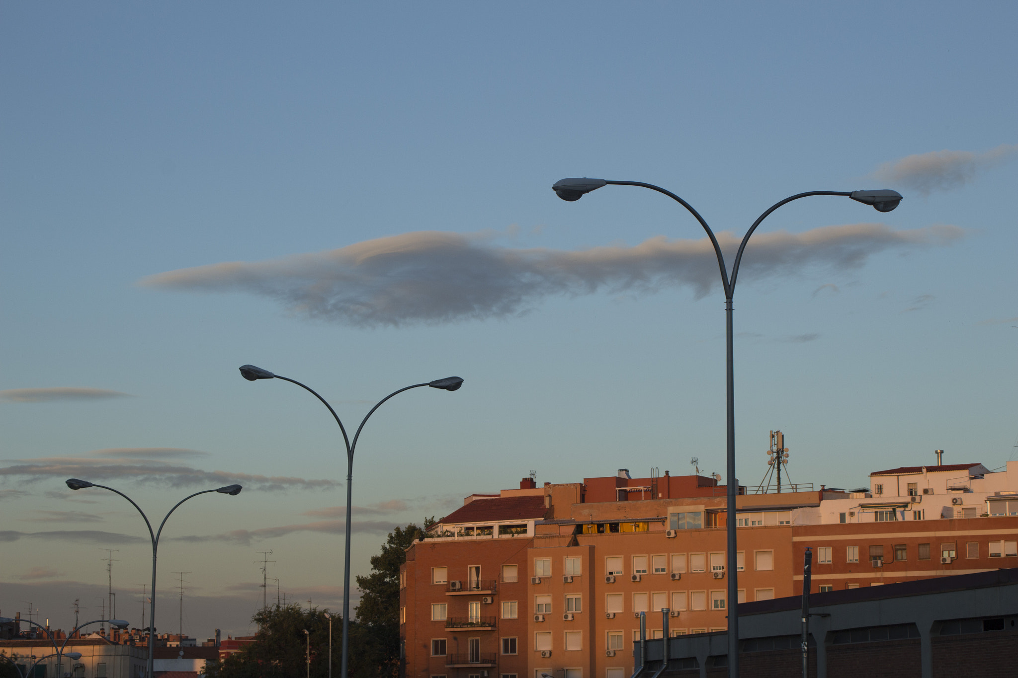 Canon EF 28-80mm f/3.5-5.6 sample photo. Sunset light photography