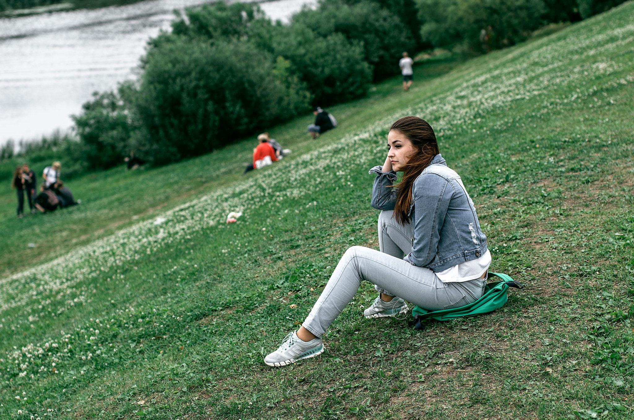 Nikon D7000 + Sigma 50mm F1.4 EX DG HSM sample photo. The girl at the river photography