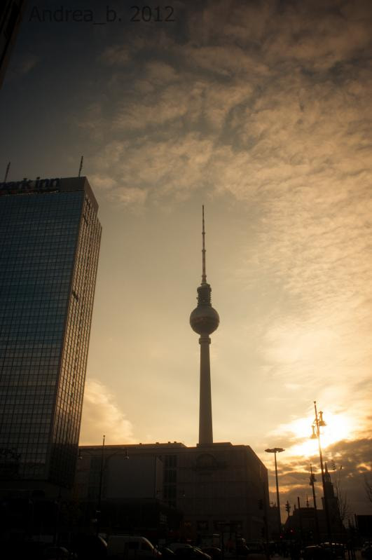 Nikon D300 + AF Nikkor 20mm f/2.8 sample photo. Shaded fernsehturm photography
