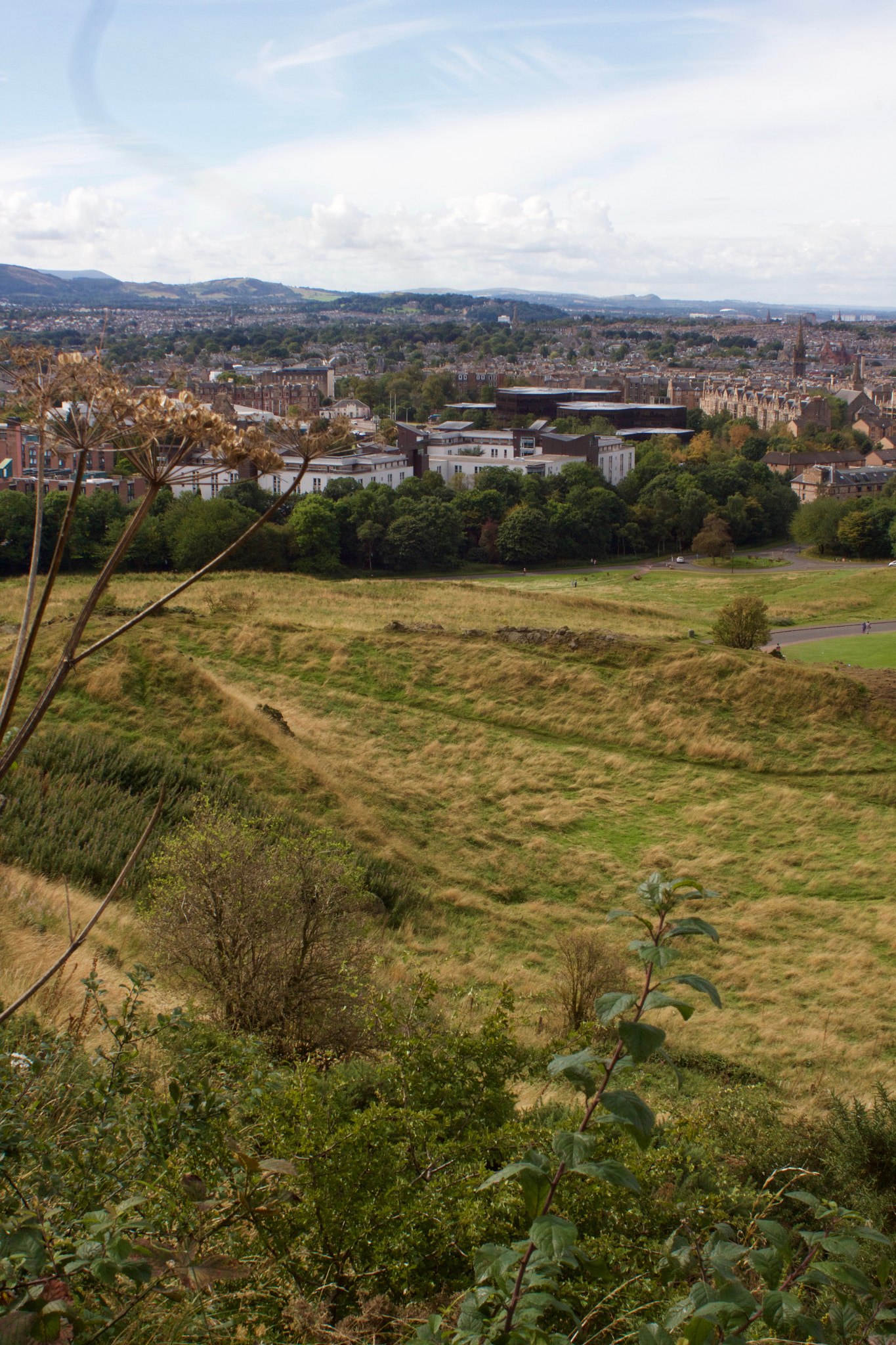 Canon EF 28-80mm f/3.5-5.6 USM IV sample photo. Edinburgh from arthur's seat photography