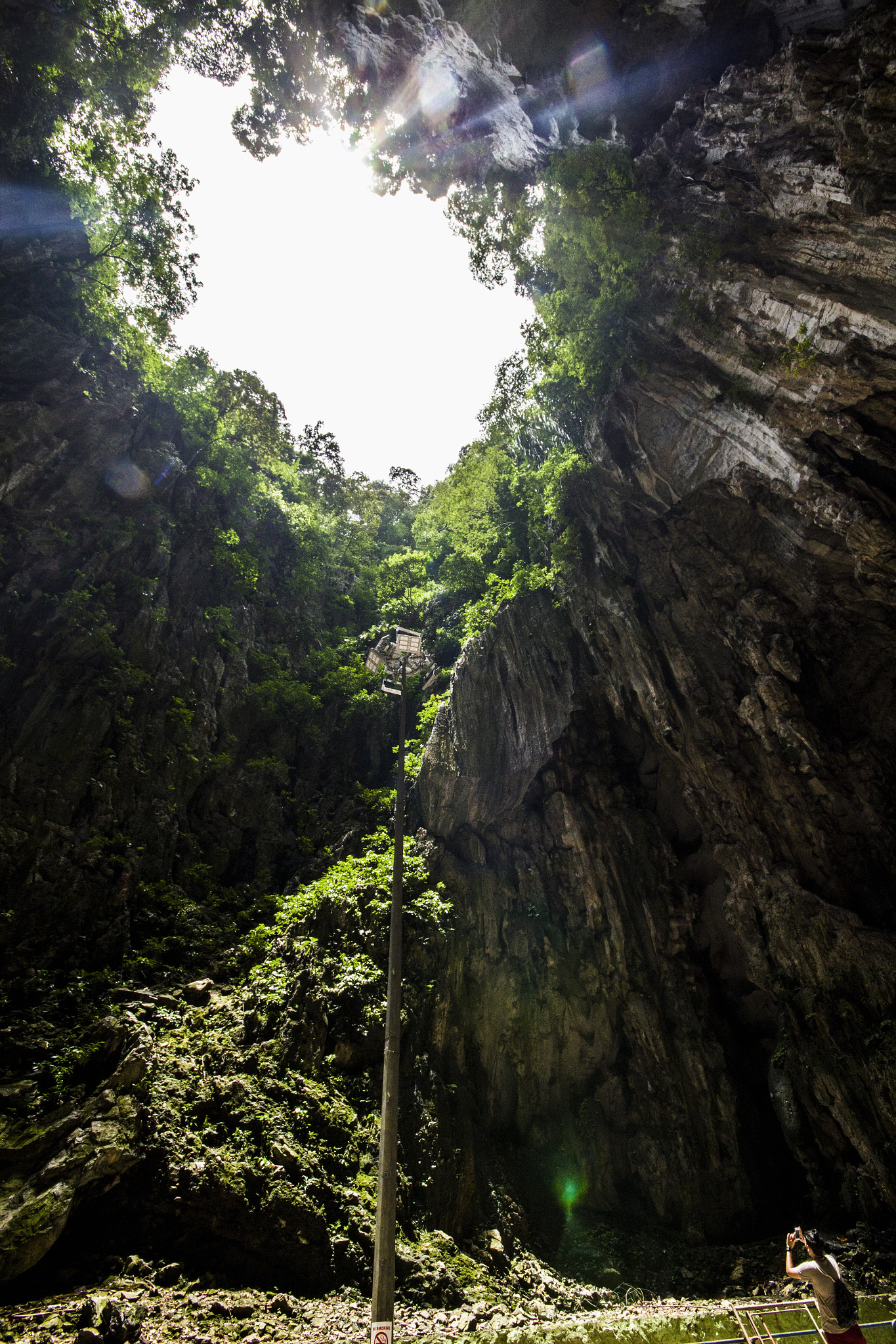 Sigma 10-20mm F4-5.6 EX DC HSM sample photo. Journey through batu caves photography