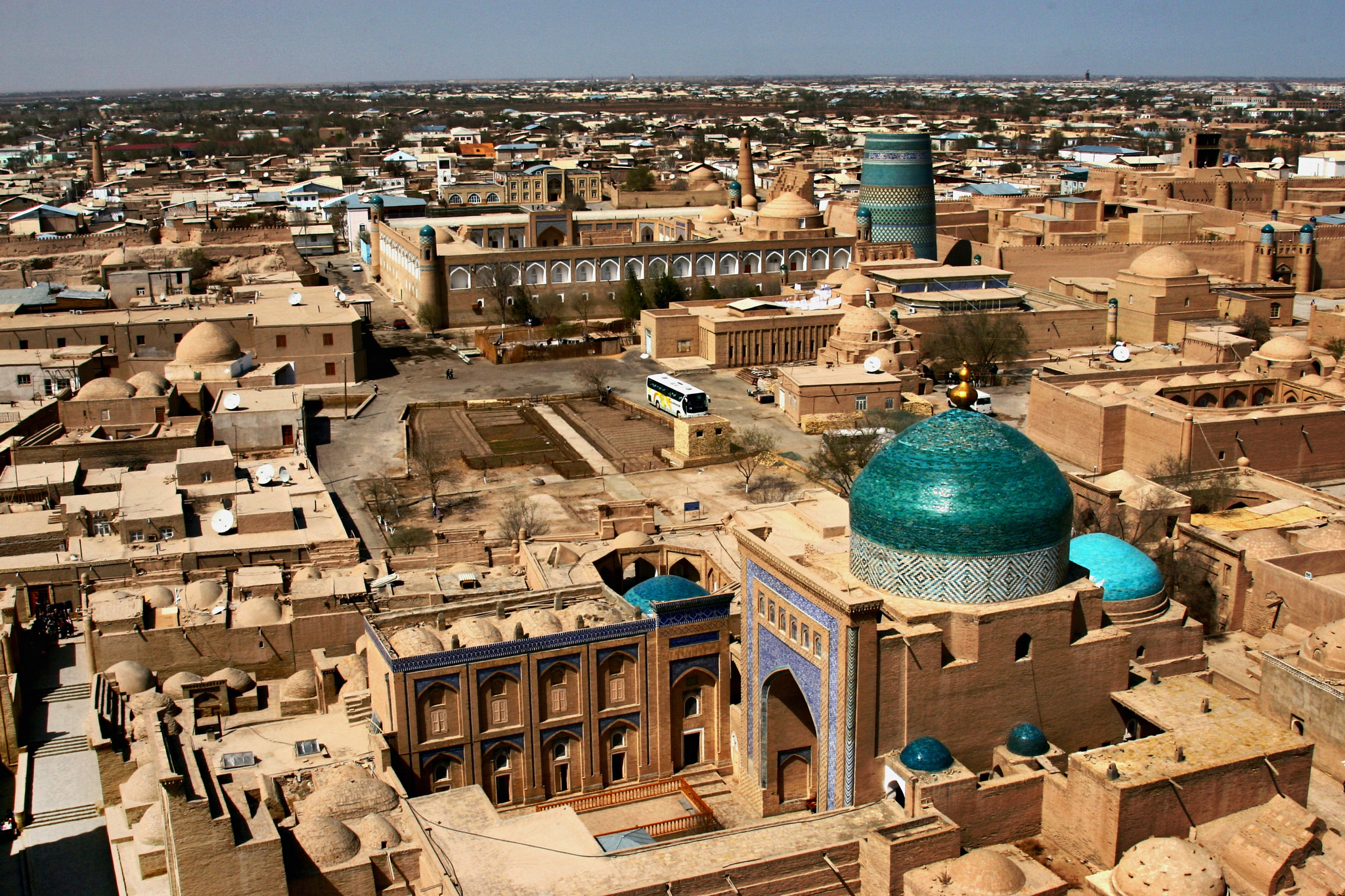 Canon EOS 30D + Canon EF 24-105mm F4L IS USM sample photo. Khiva - uzbekistan photography