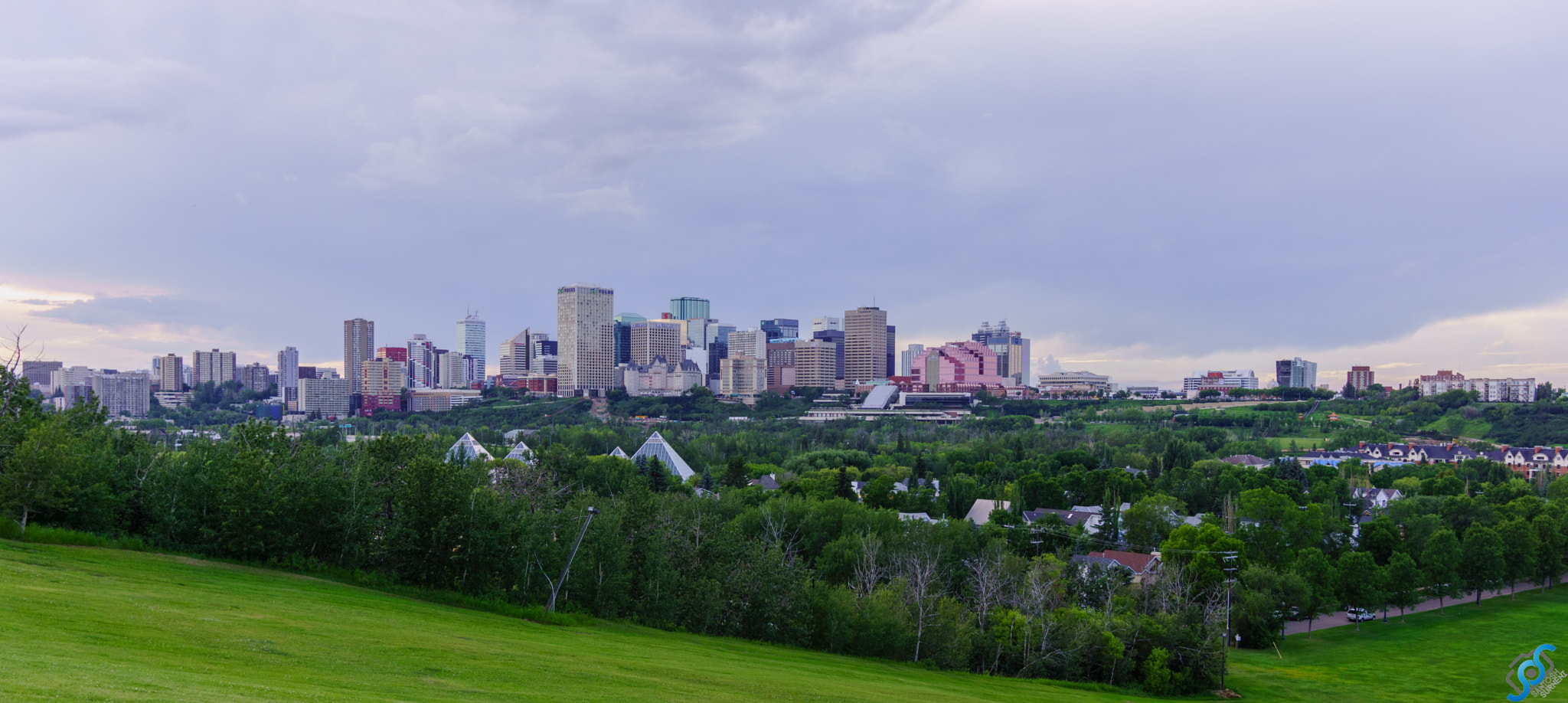 Sony Alpha NEX-7 + Sigma 19mm F2.8 EX DN sample photo. Edmonton, cityscape from gallagher park photography