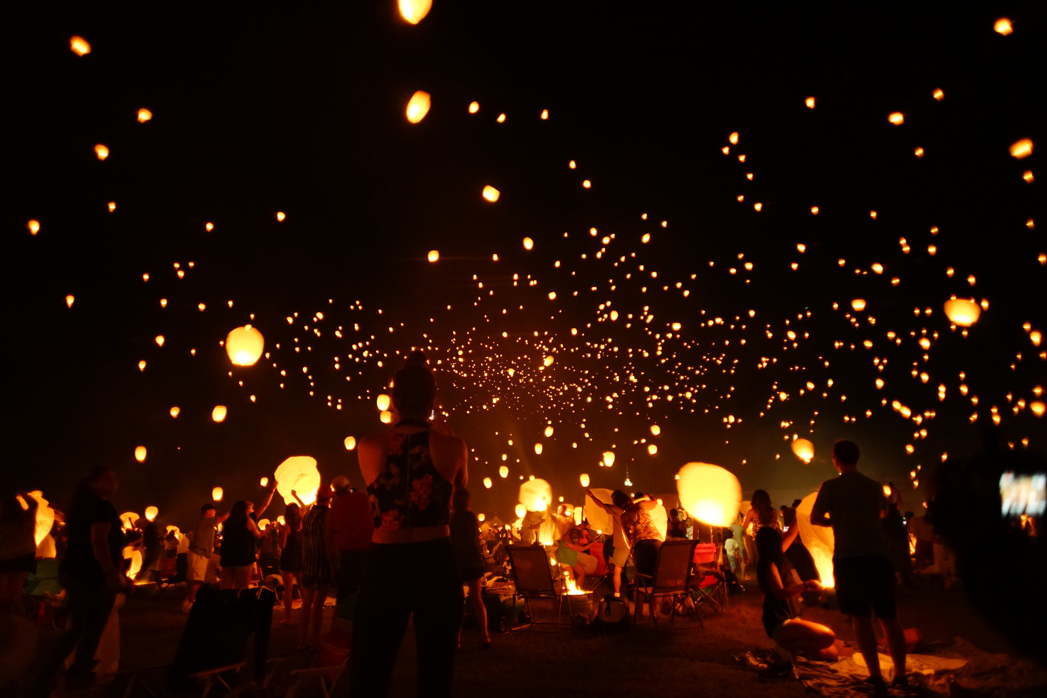 Sony 20mm F2.8 sample photo. I guess i've seen the light photography