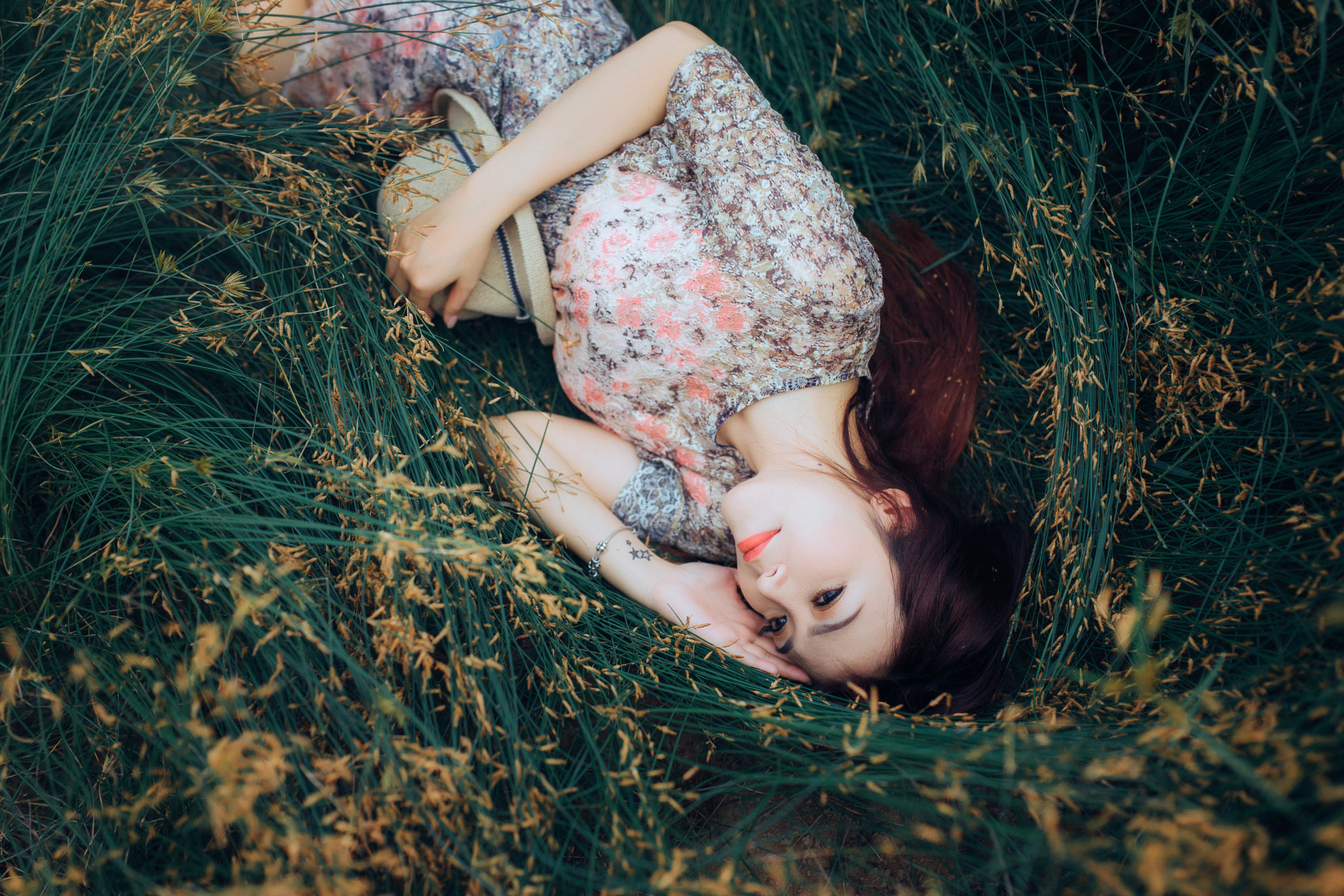Canon EOS-1Ds Mark III sample photo. Vintage girl photography