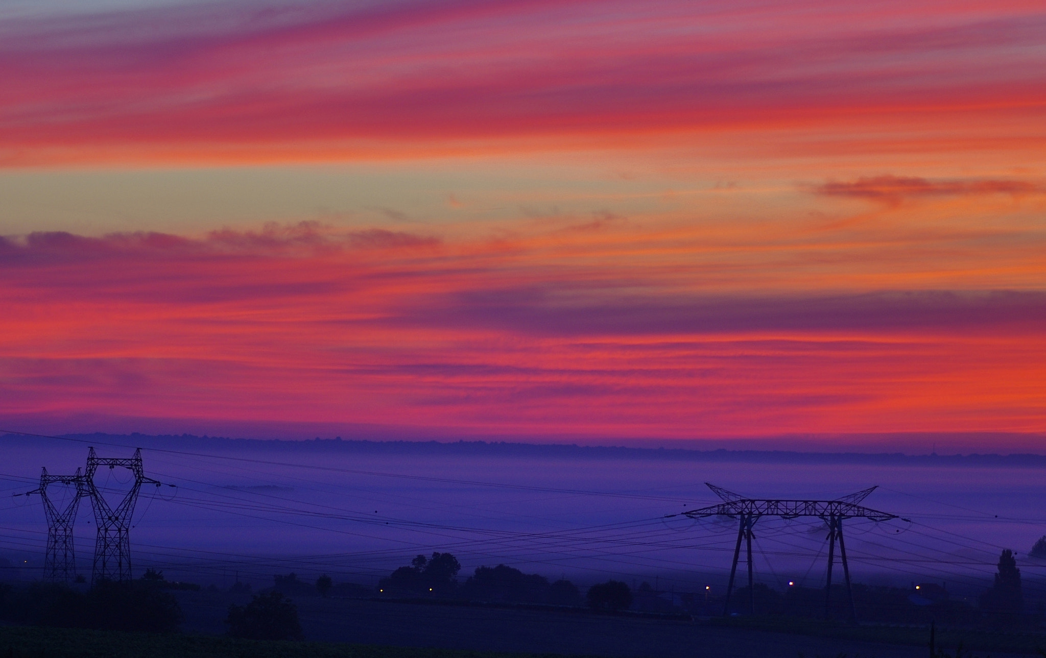 Pentax K-5 IIs sample photo. Sunrise over fog photography