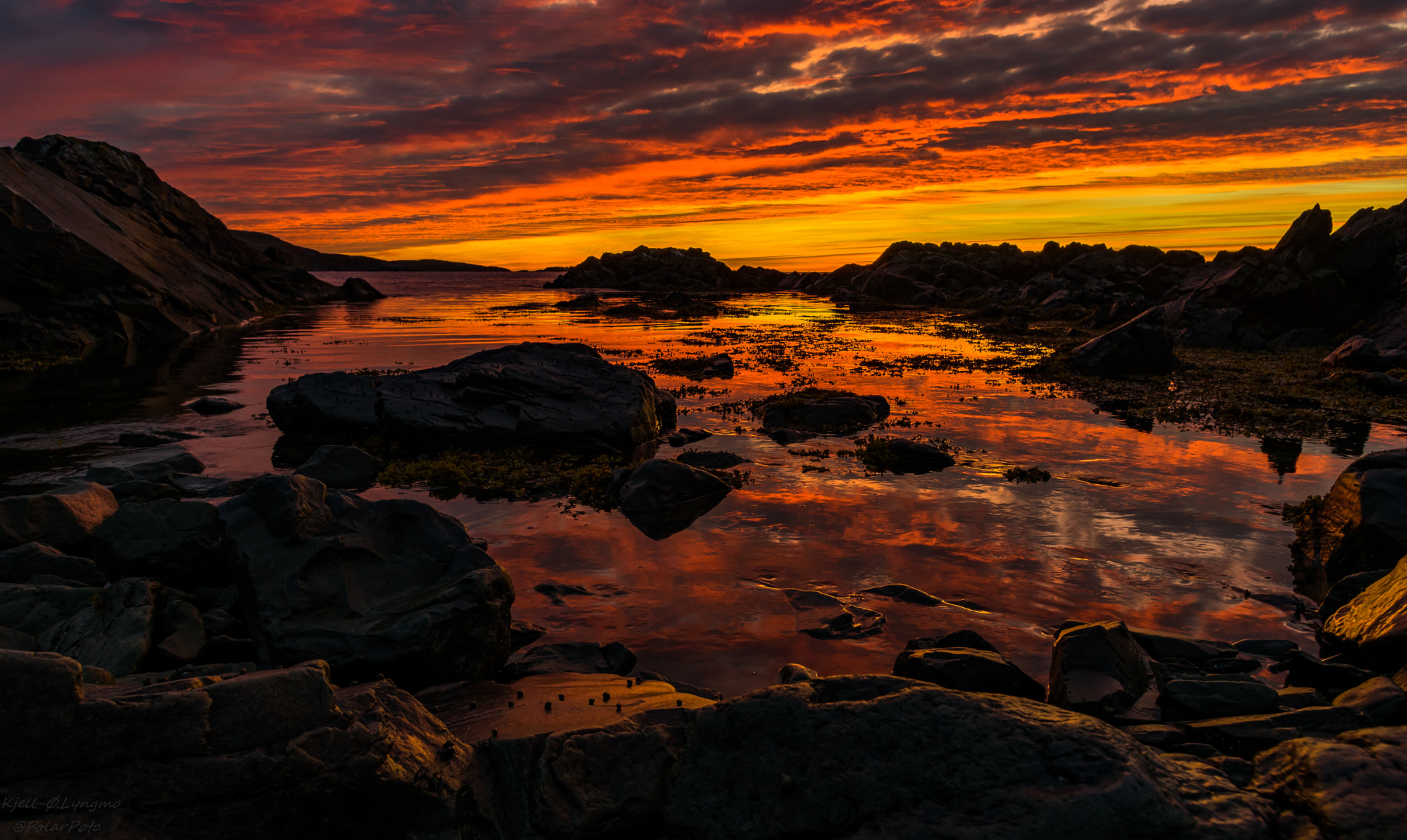 Pentax K-3 II + Pentax smc DA 15mm F4 ED AL Limited sample photo. Vardø at night photography