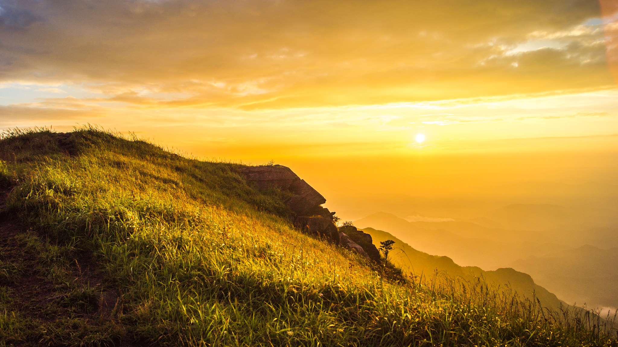 Sony SLT-A55 (SLT-A55V) + Sony DT 18-55mm F3.5-5.6 SAM sample photo. Mt. wu'gong photography