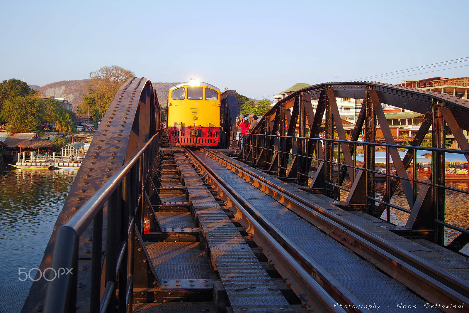 Olympus OM-D E-M5 + Panasonic Lumix G Vario 7-14mm F4 ASPH sample photo. The train of kwai river photography