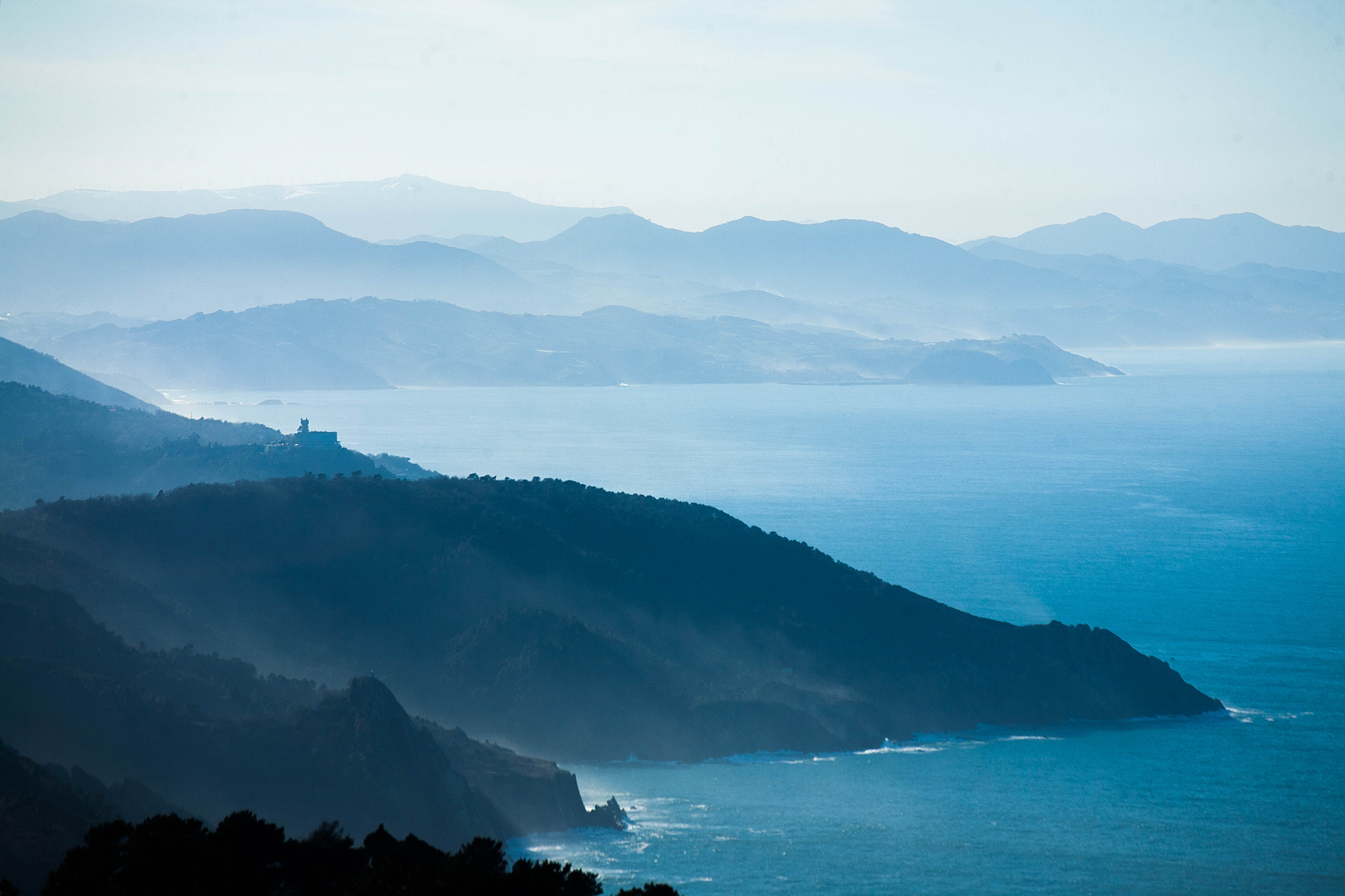 Canon EF 100-300mm f/5.6L sample photo. Cantabrian coast photography