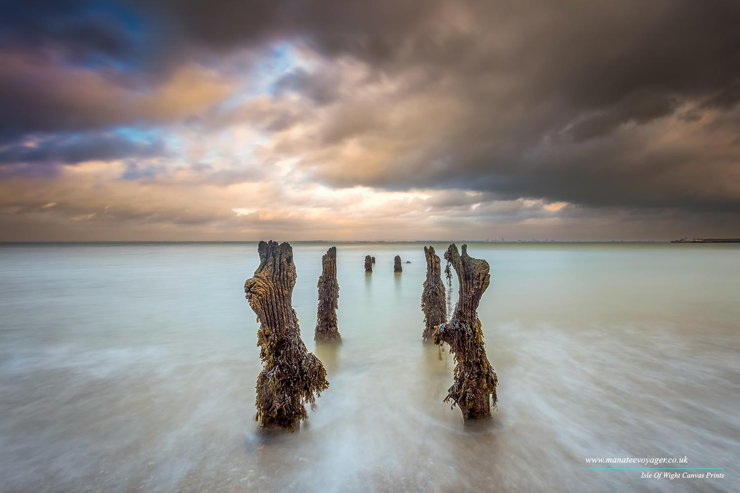 Canon EOS 5DS + Canon EF 17-40mm F4L USM sample photo. Beach life photography