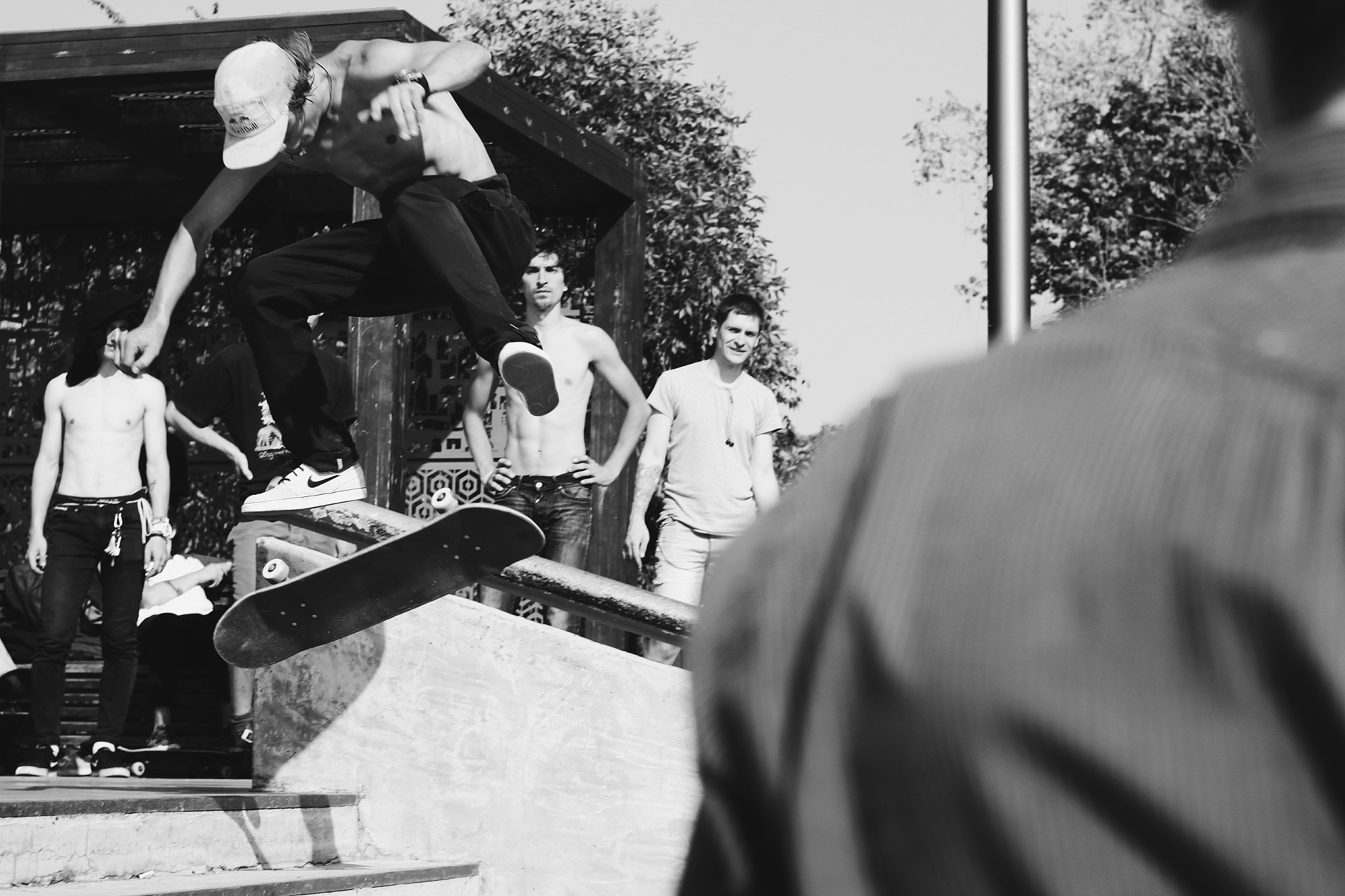 Canon EOS 600D (Rebel EOS T3i / EOS Kiss X5) + Canon EF 50mm f/1.8 sample photo. Skate trick photography