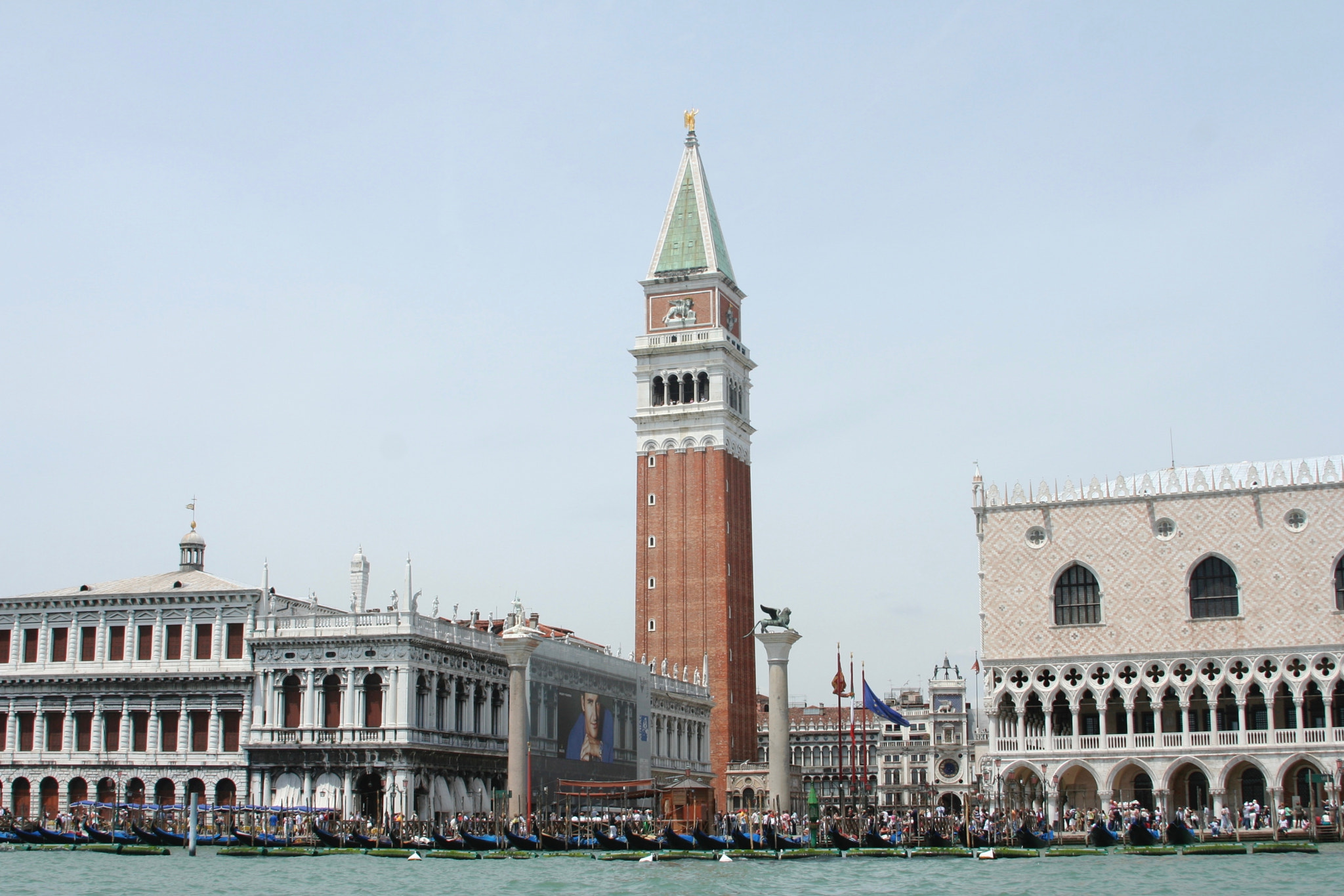 Canon EF 28-135mm F3.5-5.6 IS USM sample photo. Campanile di san marco photography