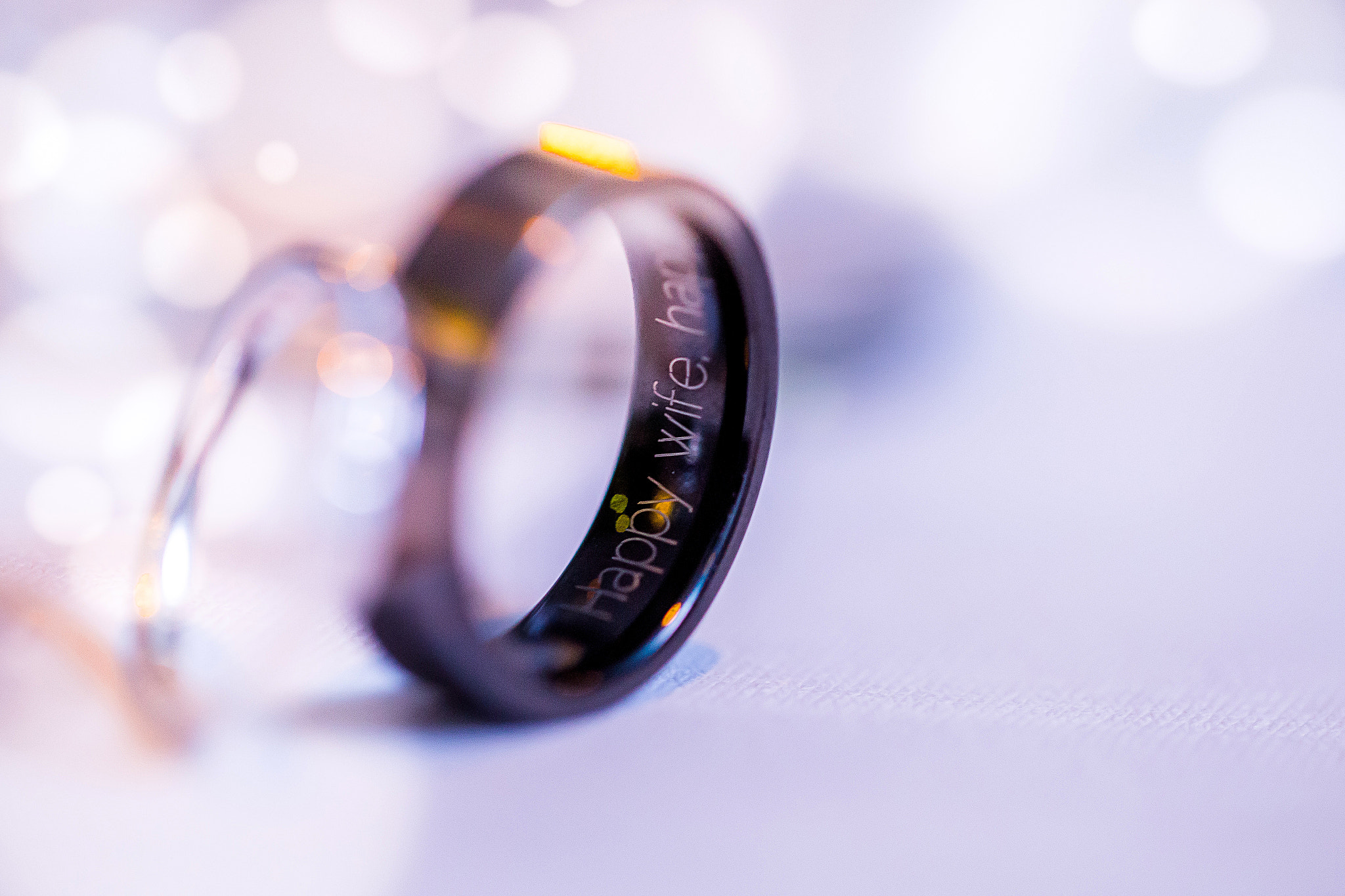 Canon EF 100mm F2.8L Macro IS USM sample photo. Wedding rings photography