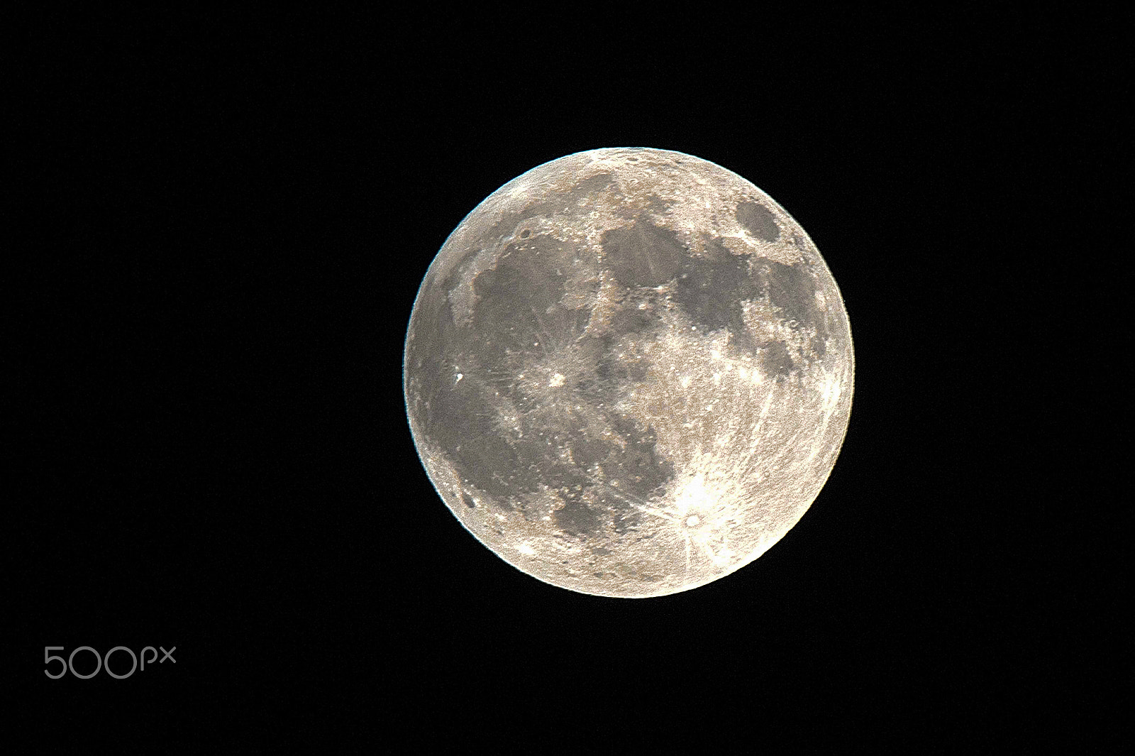 Nikon AF-S Nikkor 400mm F2.8G ED VR II sample photo. Full moon. photography