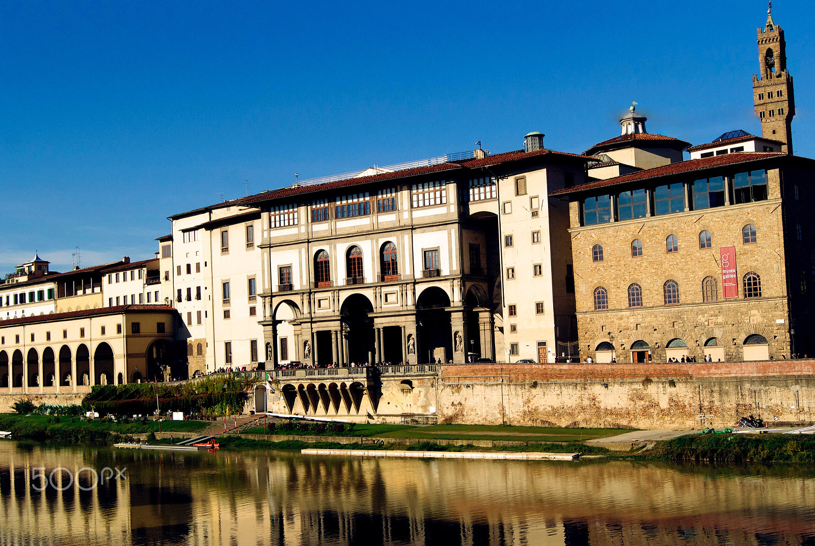 Sony DT 18-55mm F3.5-5.6 SAM II sample photo. Uffizi photography