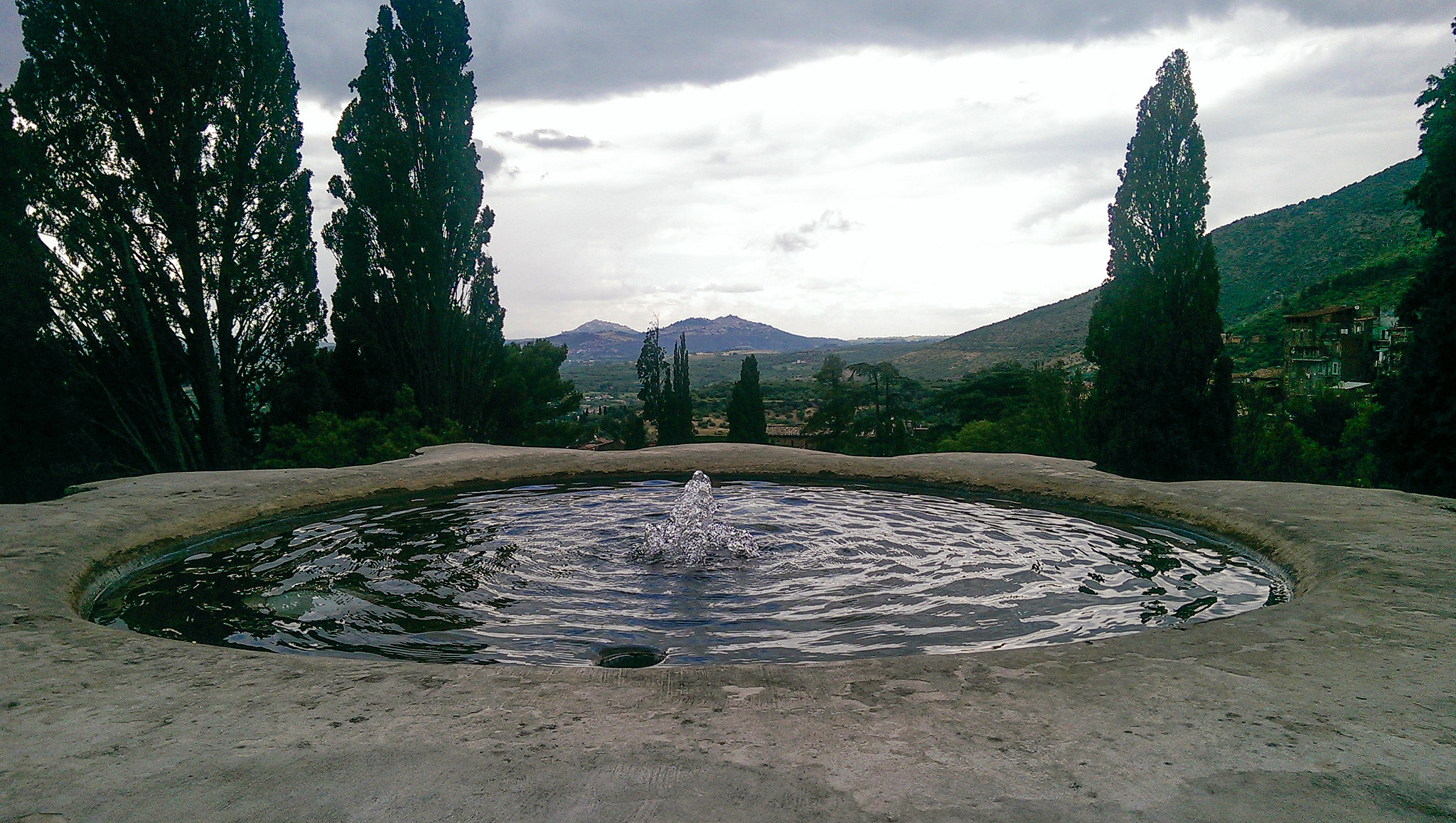 HTC ONE MINI sample photo. #tivoli photography