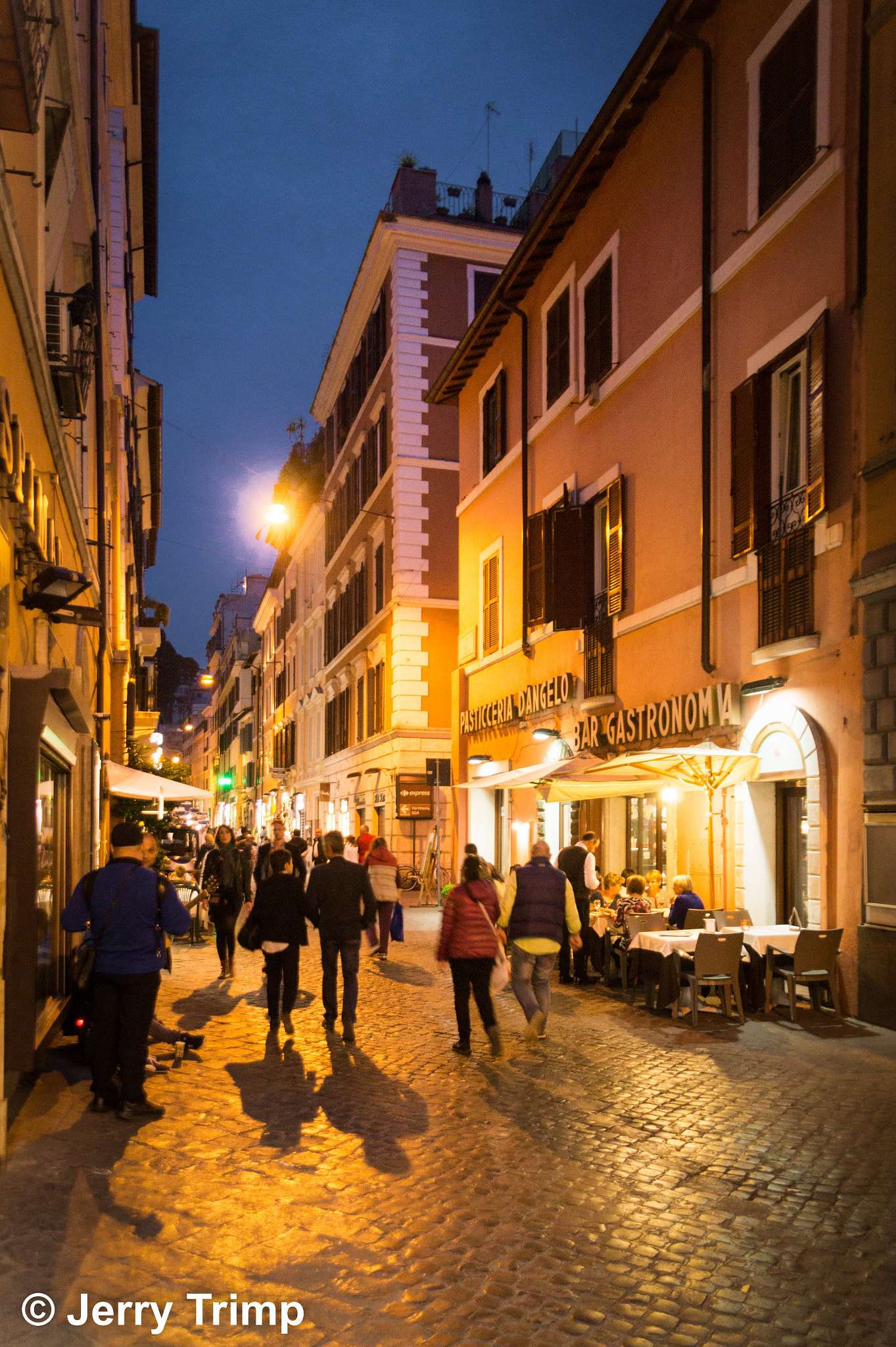 Sony SLT-A58 + Sigma 18-200mm F3.5-6.3 DC sample photo. On the cobblestone streets photography
