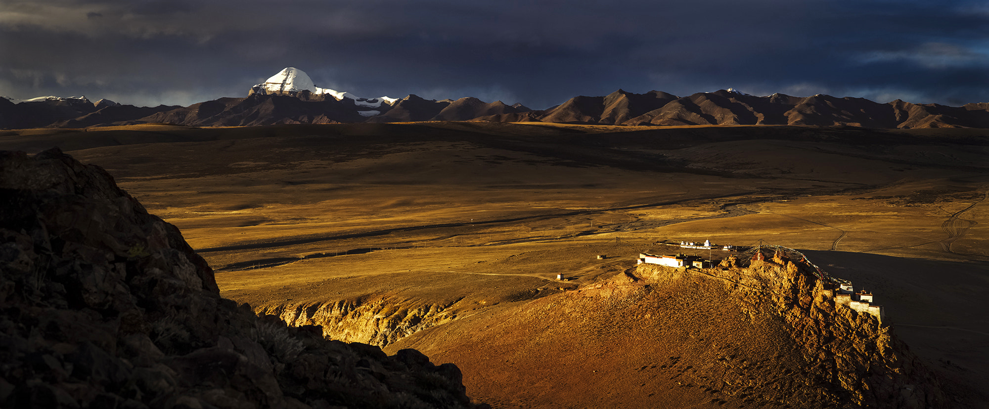 Nikon D3S + Sigma 85mm F1.4 EX DG HSM sample photo. Tibet plateau photography