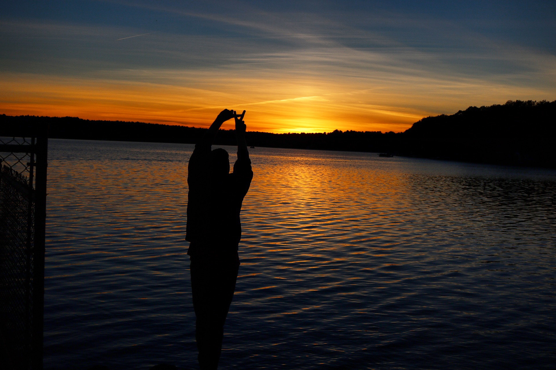 Canon EOS 760D (EOS Rebel T6s / EOS 8000D) sample photo. Lovely sunsets over the res photography