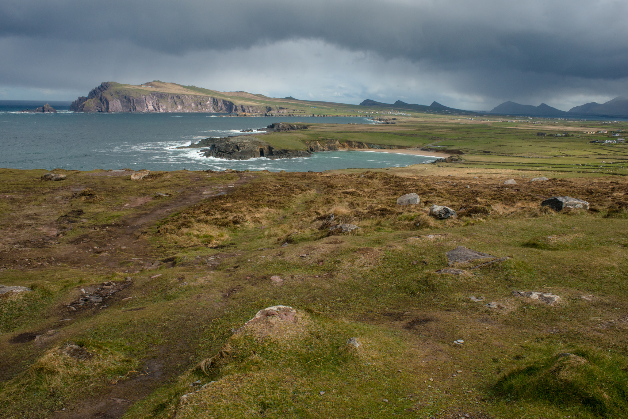 Nikon D800 + Nikon AF Nikkor 28mm F2.8D sample photo. The emerald isle photography