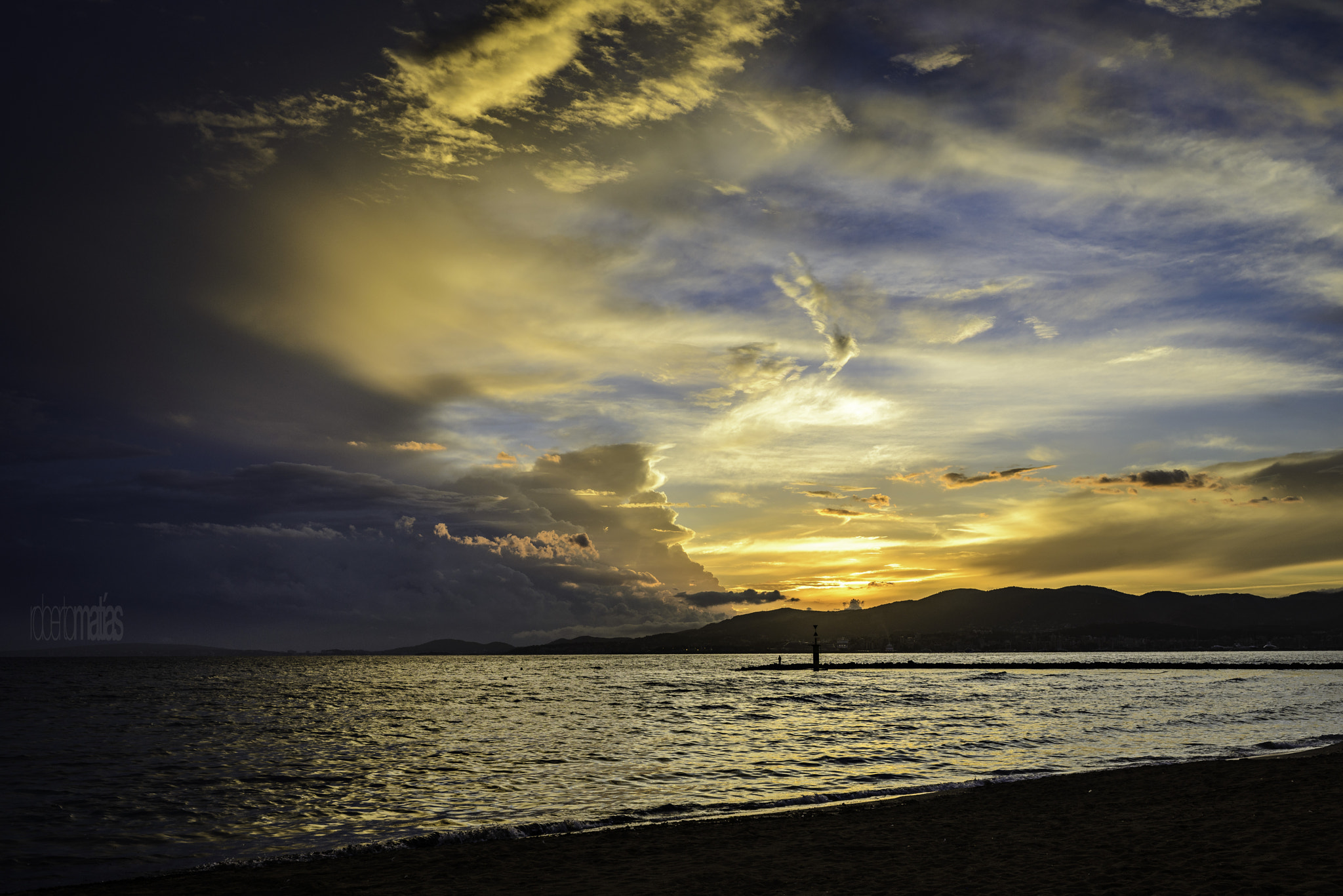 Nikon D800E + Nikon AF-S Nikkor 35mm F1.4G sample photo. Atardecer en mallorca photography