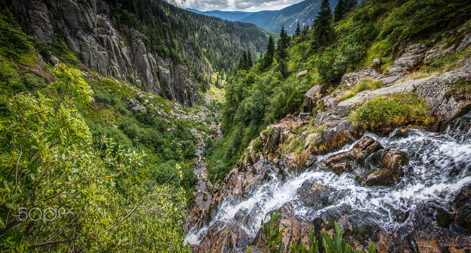 Sigma 18-200mm F3.5-6.3 II DC OS HSM sample photo. Labský waterfall photography
