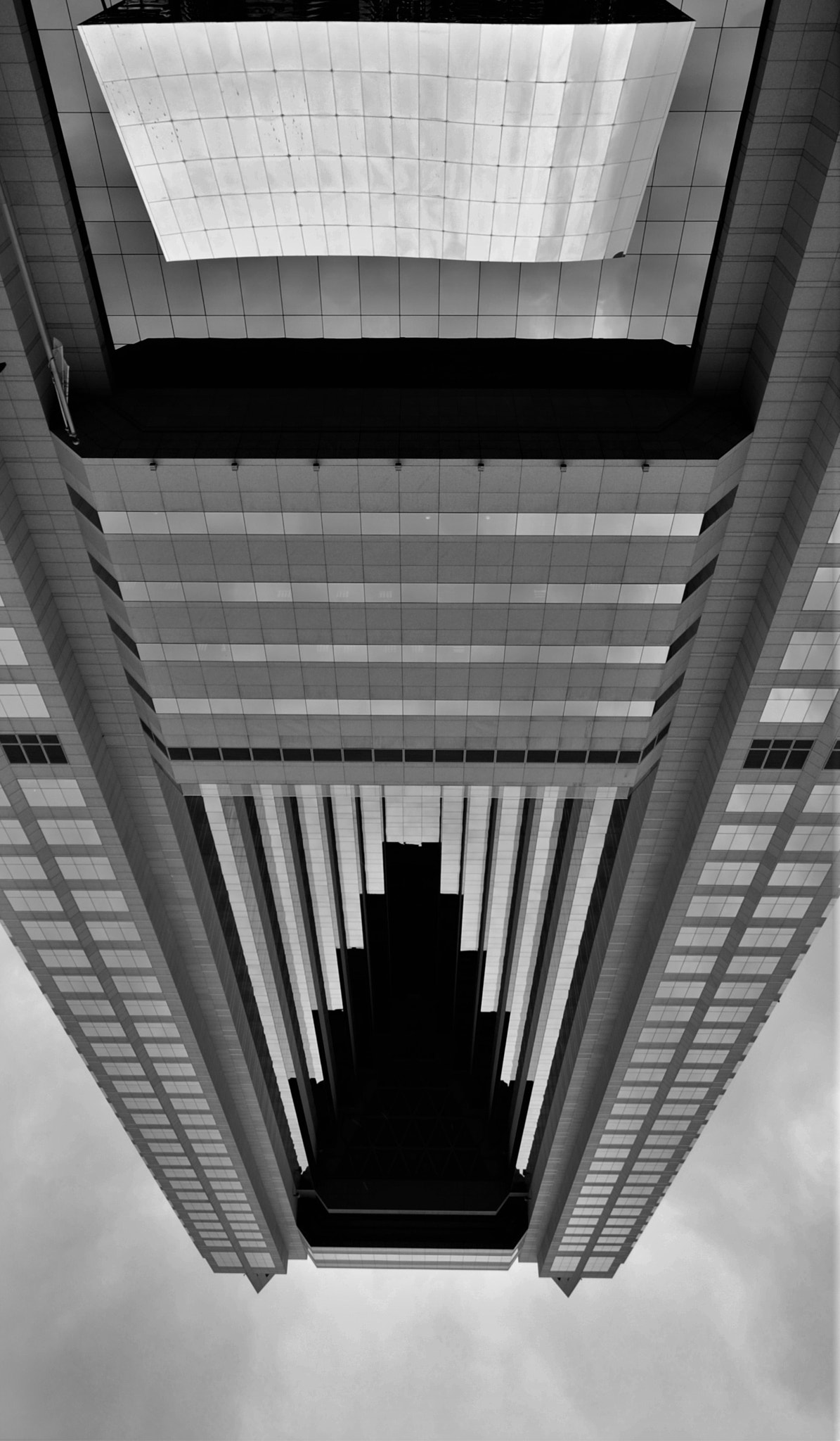 Sigma 10-20mm F4-5.6 EX DC HSM sample photo. Architecture & modern design photography