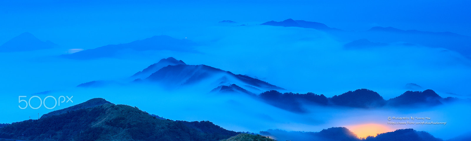 ZEISS Planar T* 50mm F1.4 sample photo. On the mountain clouds photography