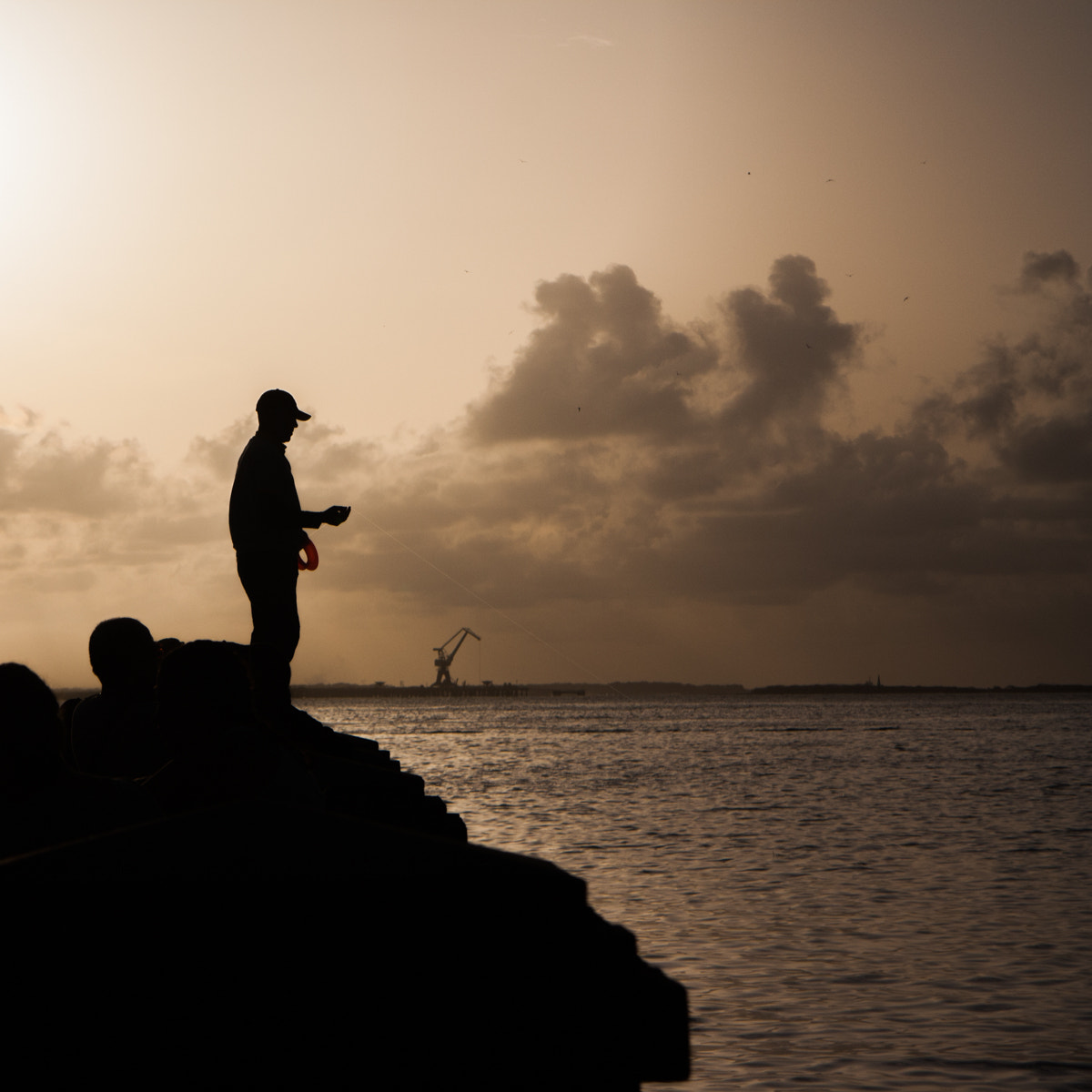 Canon EF-S 17-85mm F4-5.6 IS USM sample photo. Pescador photography