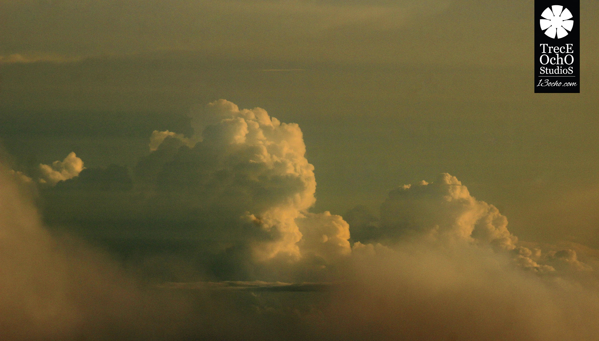 Canon EF 35-350mm F3.5-5.6L USM sample photo. Cielo photography