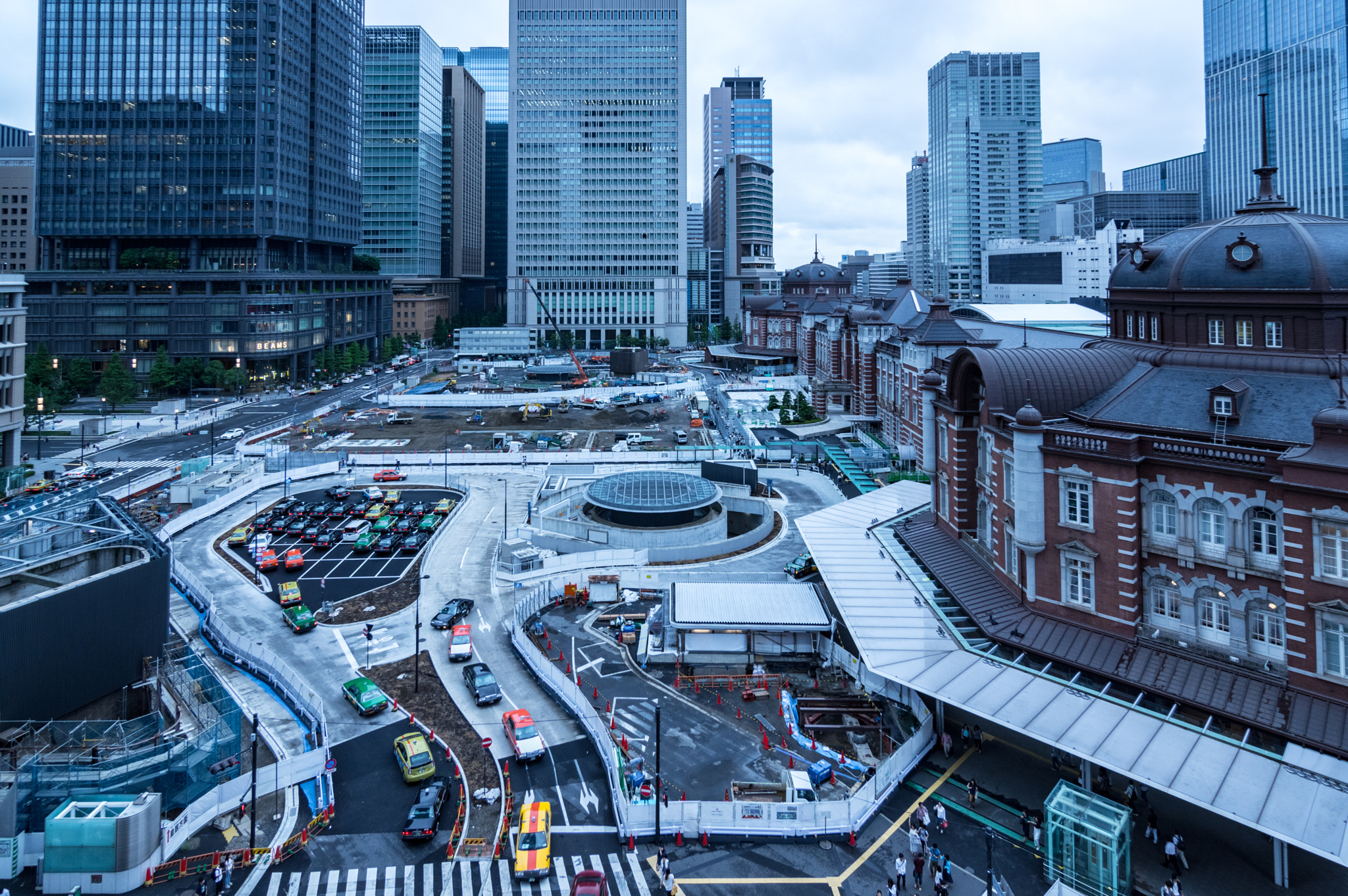 Pentax K-3 II sample photo. Tokyo station photography