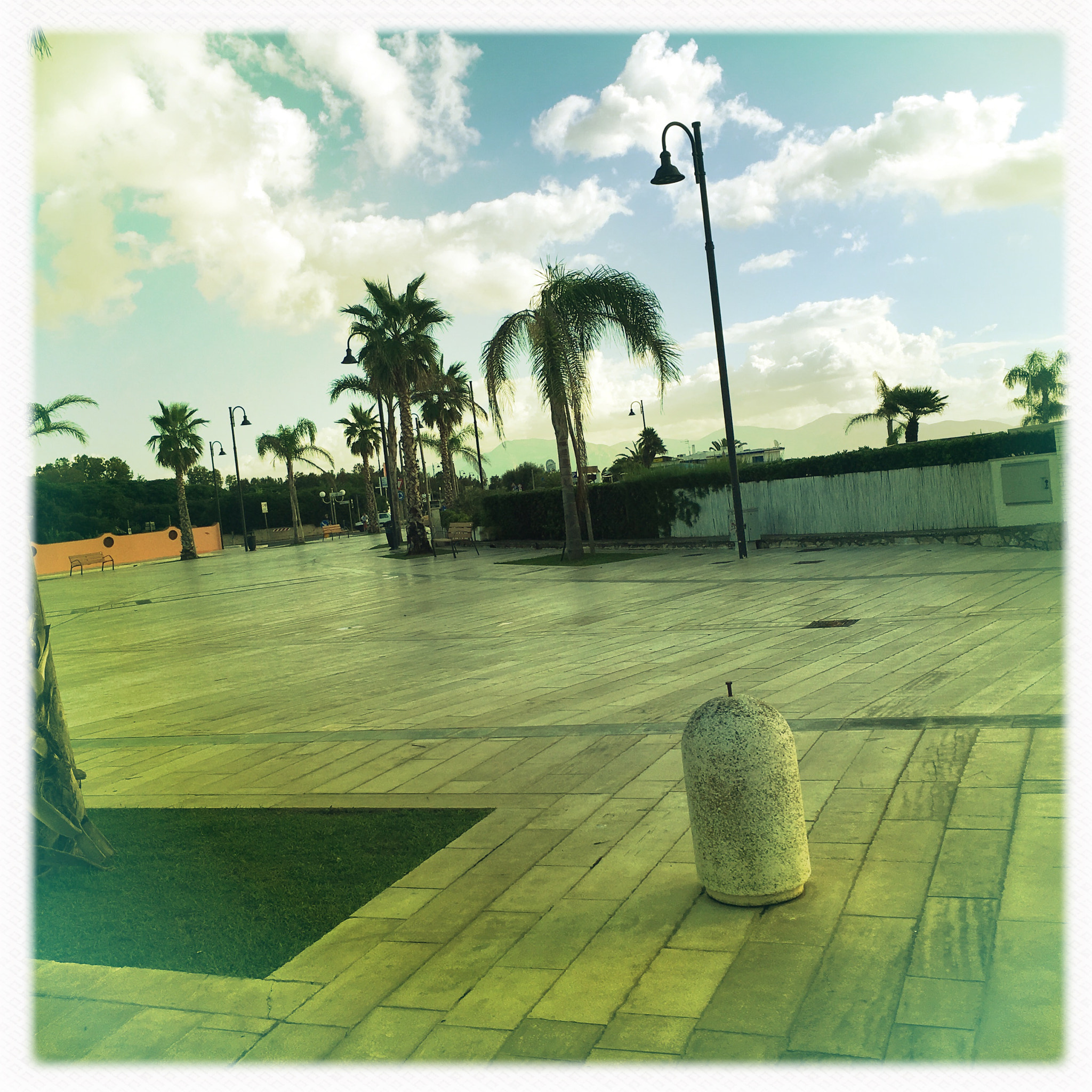 Hipstamatic 321 sample photo. Hipstamaticphoto o photography