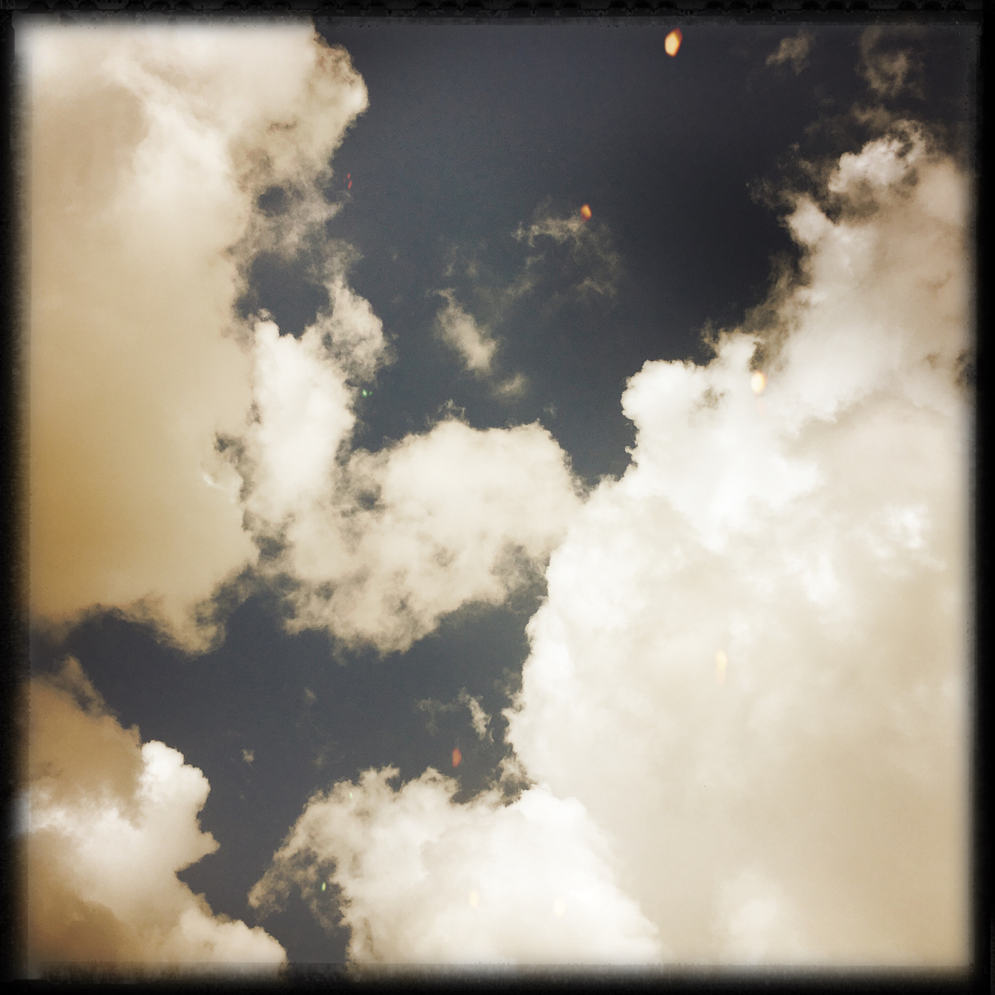 Hipstamatic 321 sample photo. Mypics o photography