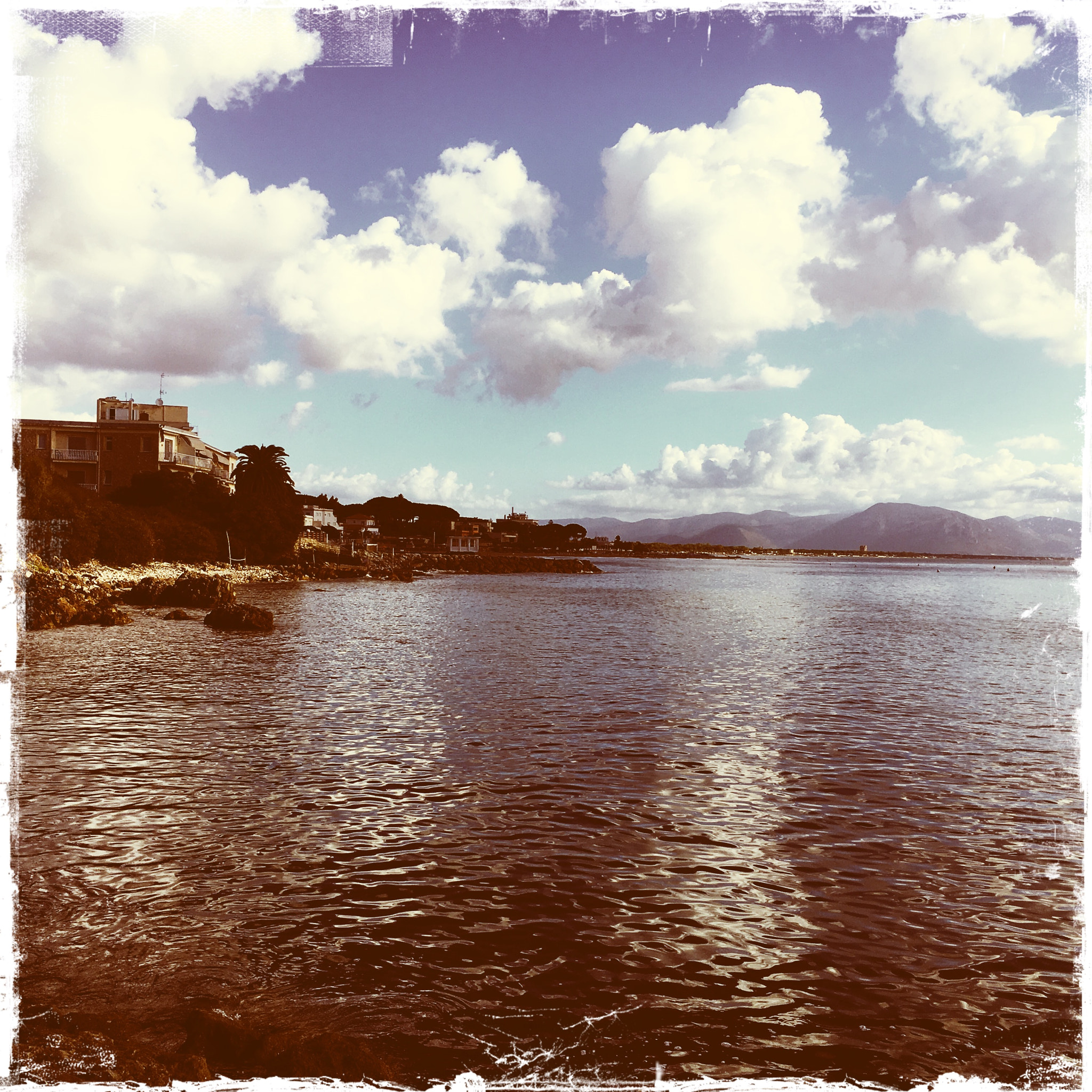 Hipstamatic 321 sample photo. Mypics o photography