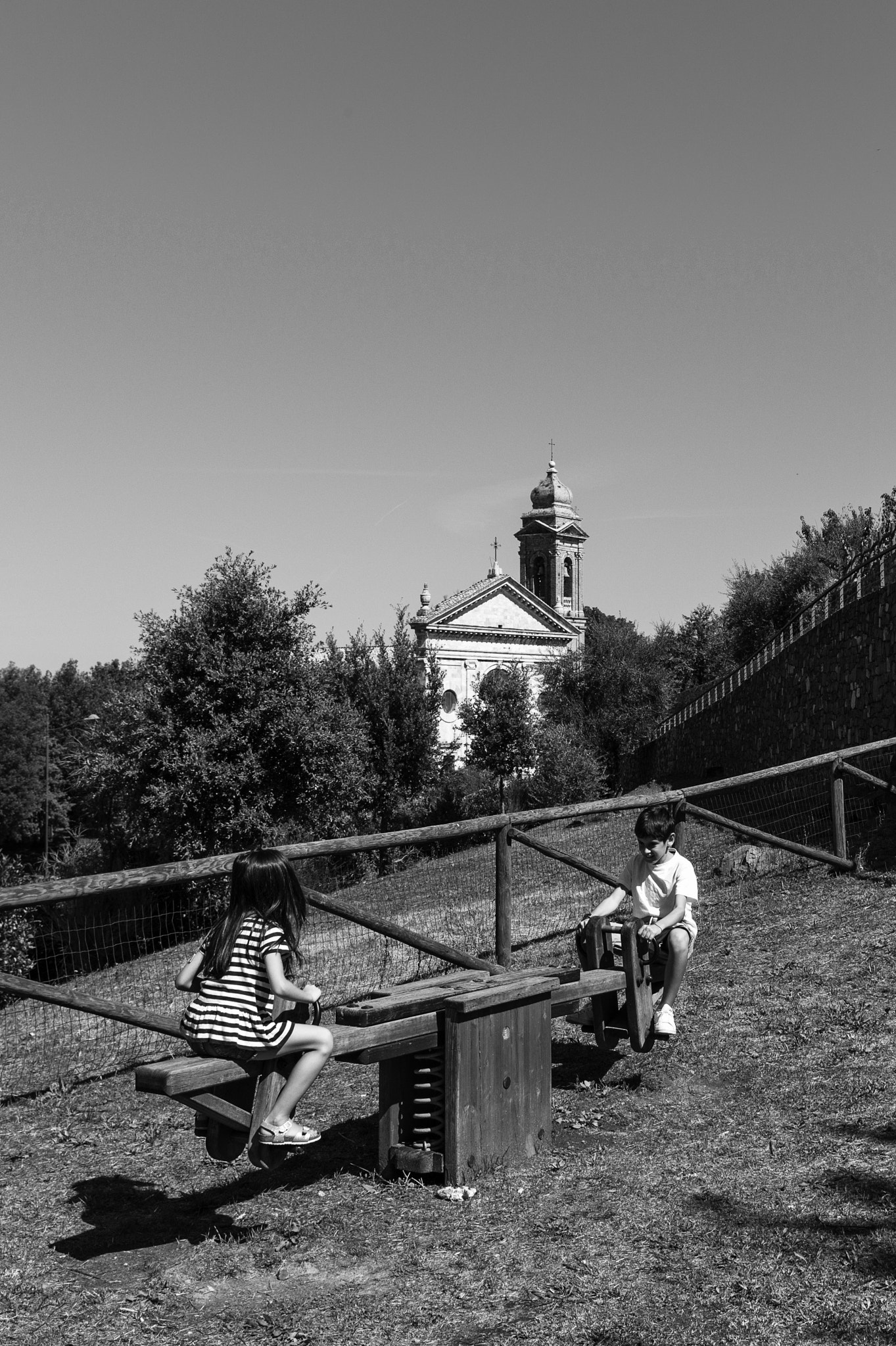 Elmarit-M 28mm f/2.8 (III) sample photo. Montalcino photography