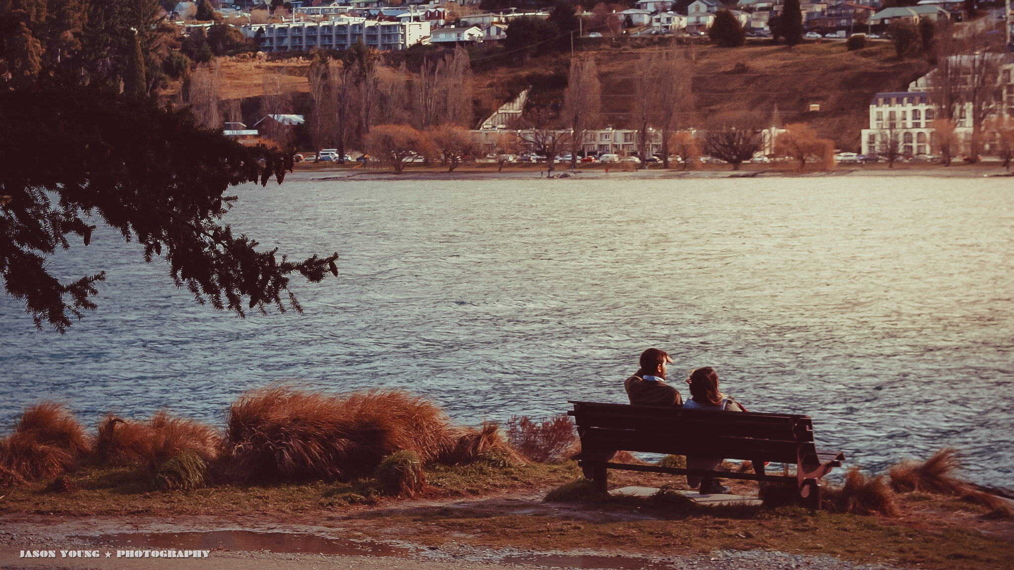 Sigma 17-50mm F2.8 EX DC HSM sample photo. Bench at park photography